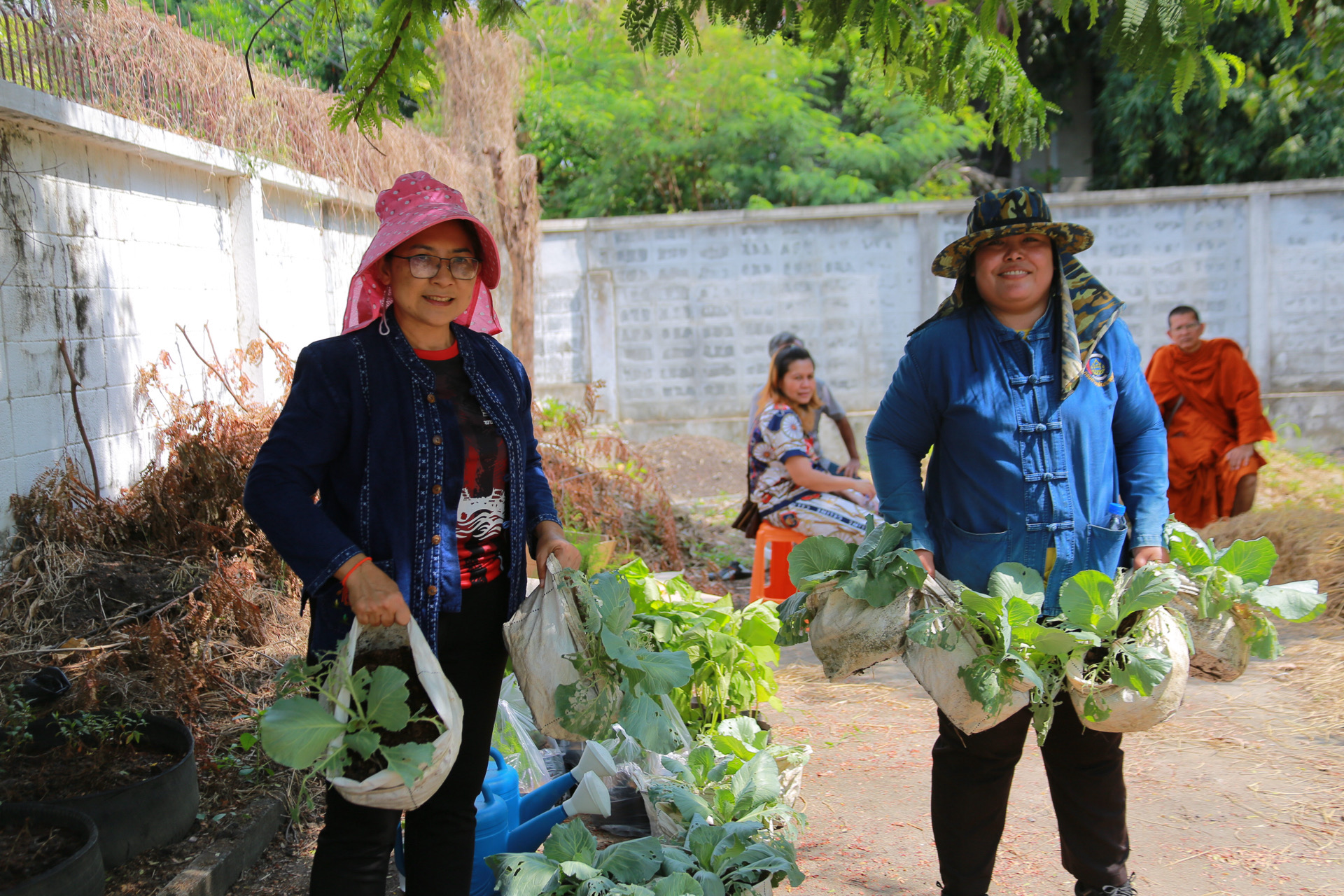 “รวมพลังชุมชน บ้านพอเพียง Model 30 ตารางวา พื้นที่เล็ก สร้างความยิ่งใหญ่ในครัวเรือน สู่ความเข้มแข็งของชุมชน!“