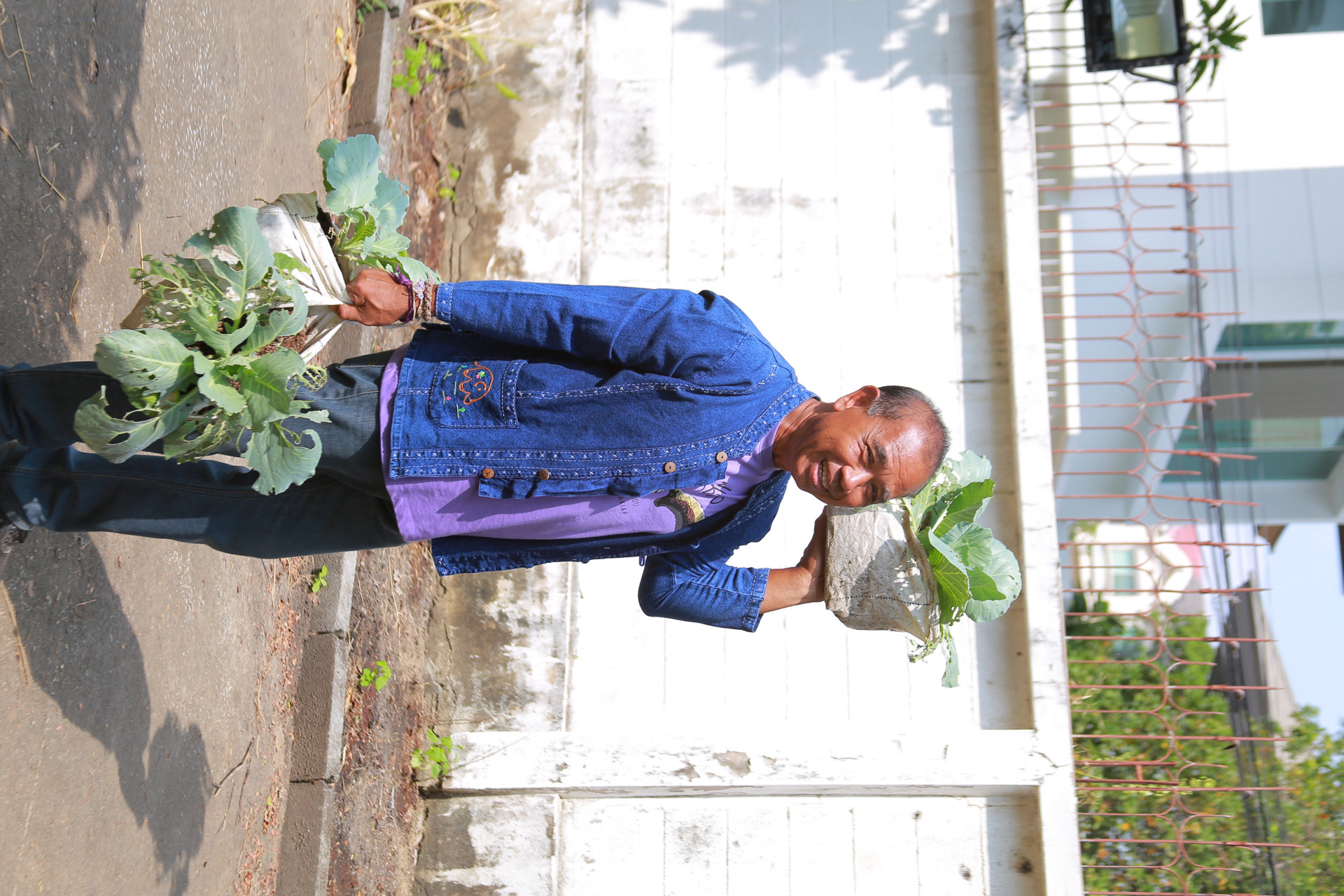 “รวมพลังชุมชน บ้านพอเพียง Model 30 ตารางวา พื้นที่เล็ก สร้างความยิ่งใหญ่ในครัวเรือน สู่ความเข้มแข็งของชุมชน!“