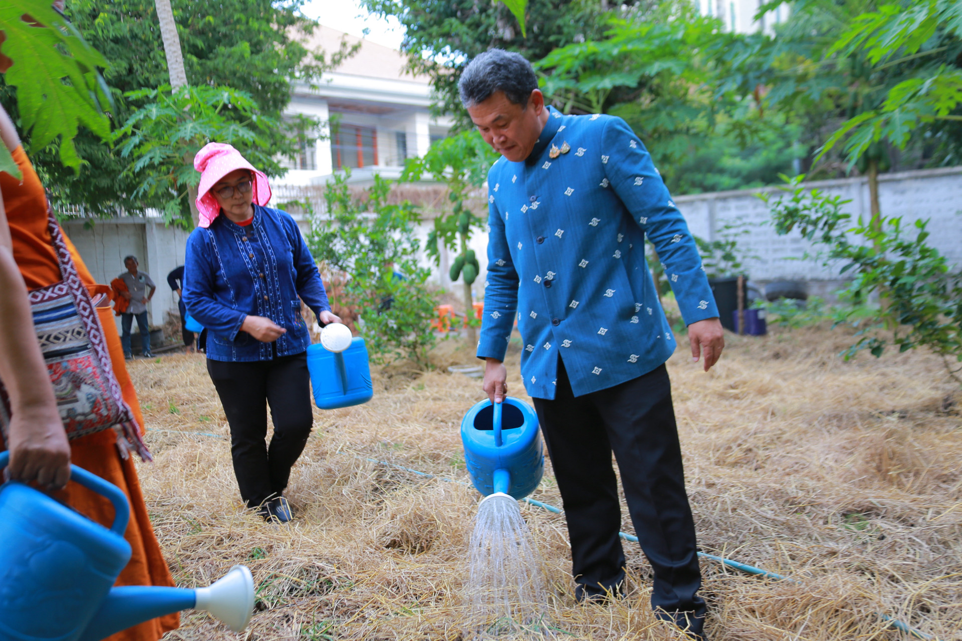 “รวมพลังชุมชน บ้านพอเพียง Model 30 ตารางวา พื้นที่เล็ก สร้างความยิ่งใหญ่ในครัวเรือน สู่ความเข้มแข็งของชุมชน!“