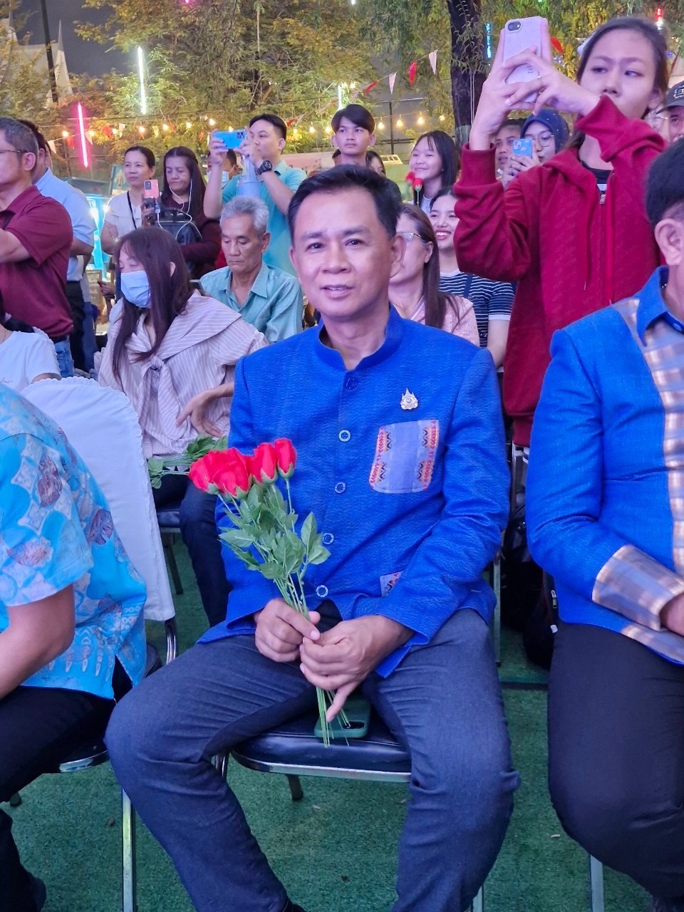 “ผ้าไทยใส่ให้สนุก” สืบสานคุณค่าแห่งผืนผ้าไทยในงานเดินแบบการกุศล