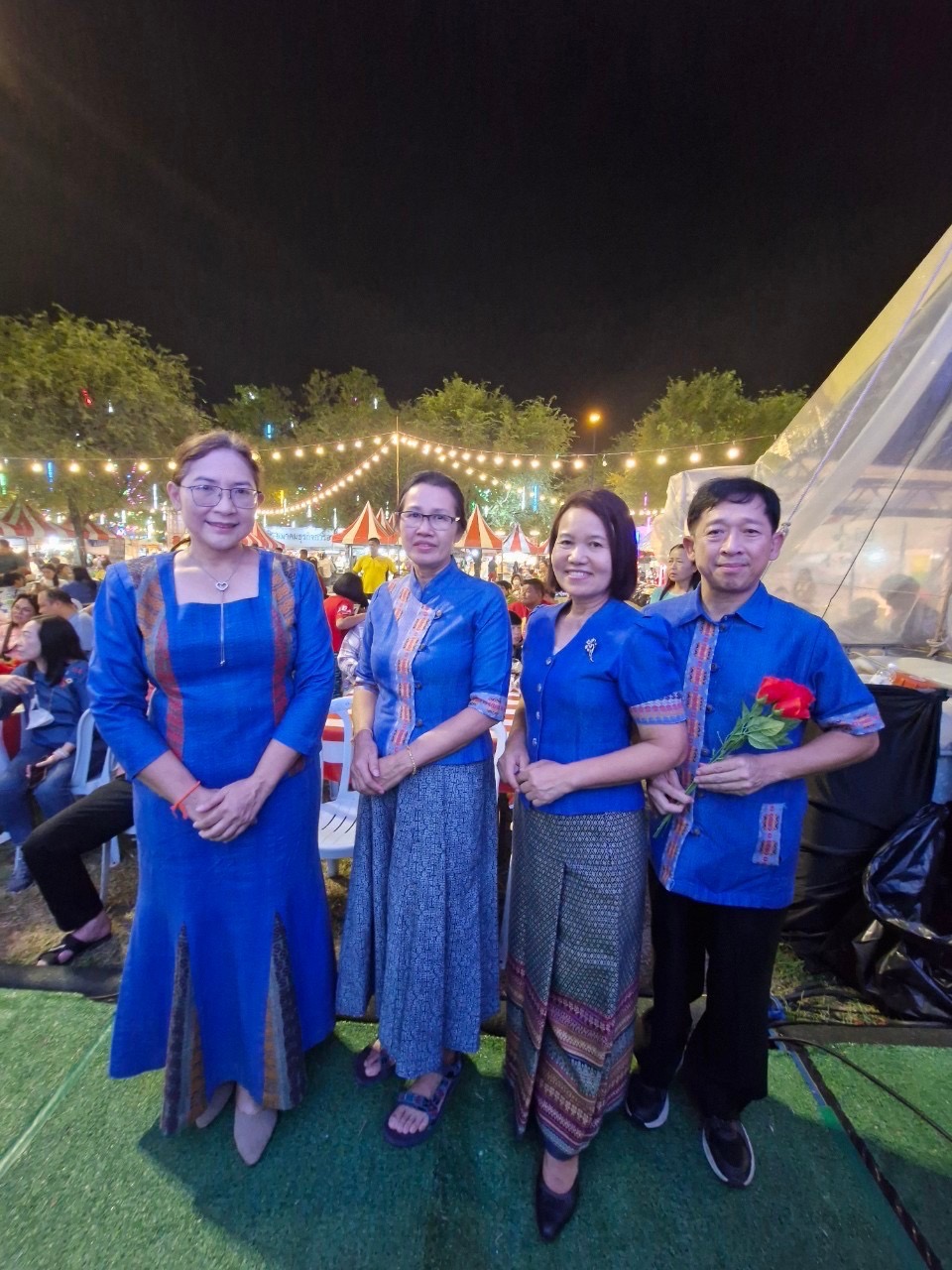 “ผ้าไทยใส่ให้สนุก” สืบสานคุณค่าแห่งผืนผ้าไทยในงานเดินแบบการกุศล