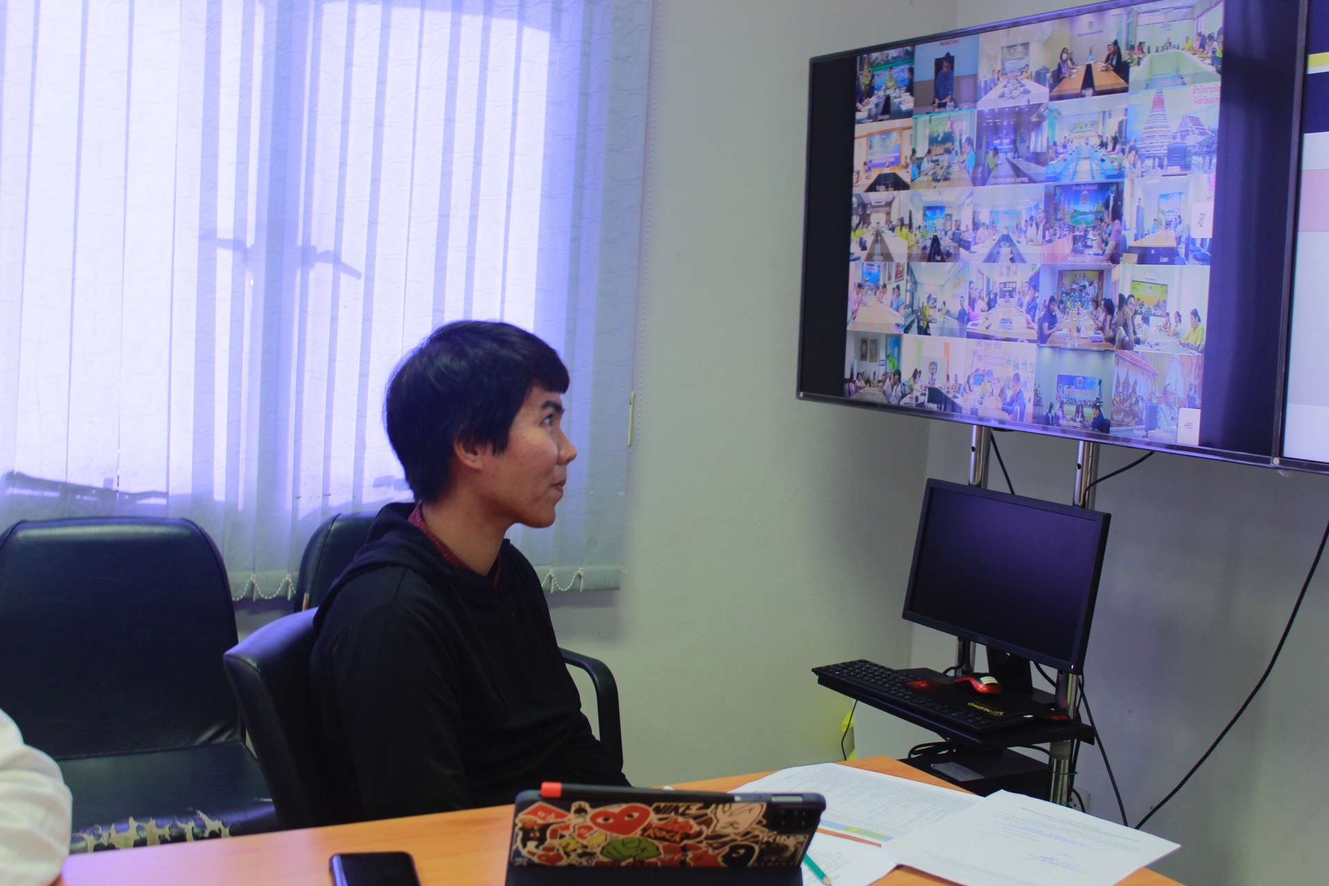 “พช.แปดริ้วร่วมประชุมกรมการพัฒนาชุมชน ครั้งที่ 11/2567 เน้น ‘ติดตามจริง โปร่งใส ตรวจสอบได้’”