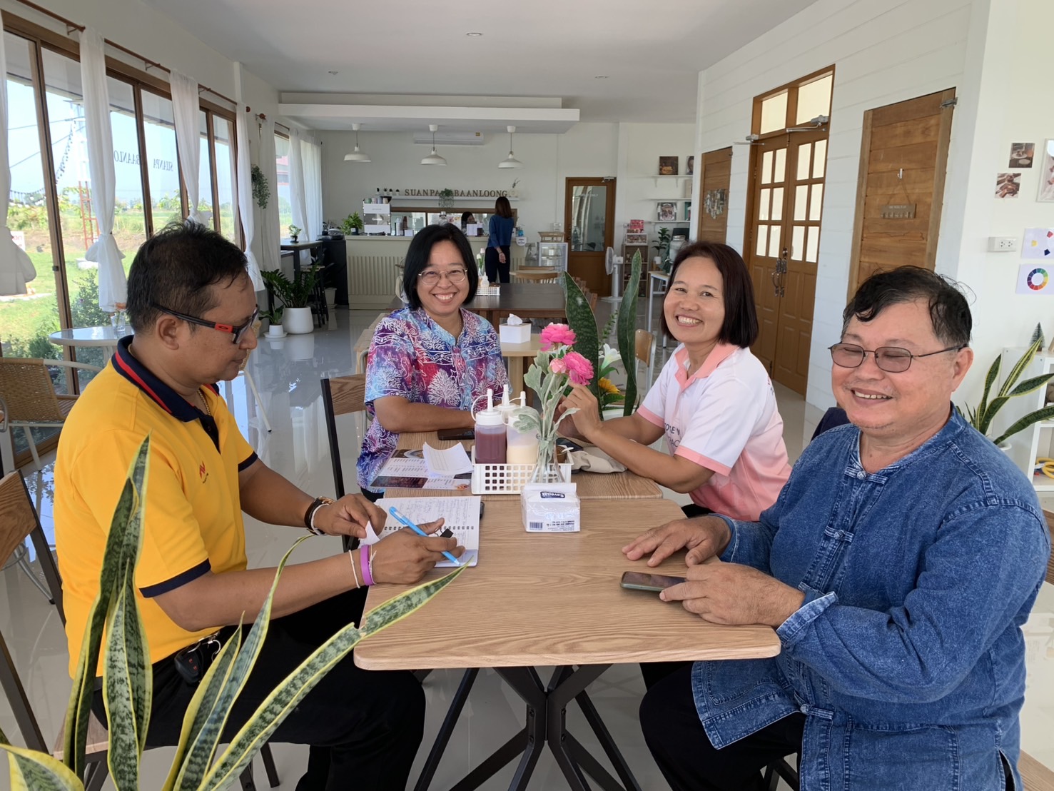 พช.ฉะเชิงเทรา ติดตามผลการดำเนินงานโครงการส่งเสริมและสนับสนุนกิจกรรมอนุรักษ์พันธุกรรมพืช ตามโครงการอนุรักษ์พันธุกรรมพืชอันเนื่องมาจากพระราชดำริ สมเด็จพระเทพรัตนราชสุดาฯ สยามบรมราชกุมารี (อพ.สธ.)