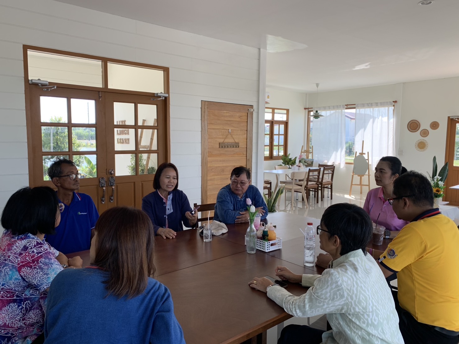 พช.ฉะเชิงเทรา ติดตามผลการดำเนินงานโครงการส่งเสริมและสนับสนุนกิจกรรมอนุรักษ์พันธุกรรมพืช ตามโครงการอนุรักษ์พันธุกรรมพืชอันเนื่องมาจากพระราชดำริ สมเด็จพระเทพรัตนราชสุดาฯ สยามบรมราชกุมารี (อพ.สธ.)