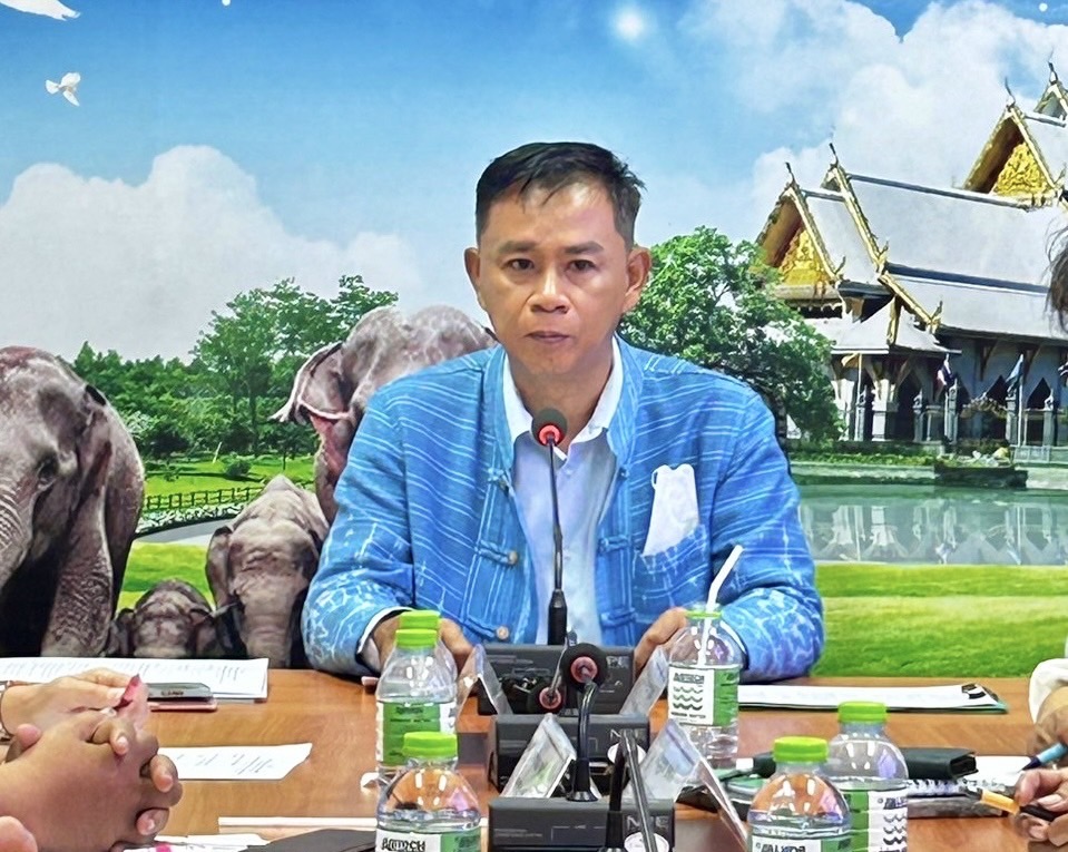 “พร้อมเดินหน้า พช.แปดริ้วประชุมคัดเลือกคณะทำงานขับเคลื่อนกองทุนพัฒนาบทบาทสตรีระดับจังหวัด”