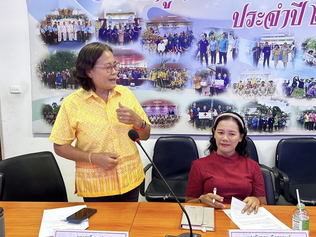 “พร้อมเดินหน้า พช.แปดริ้วประชุมคัดเลือกคณะทำงานขับเคลื่อนกองทุนพัฒนาบทบาทสตรีระดับจังหวัด”