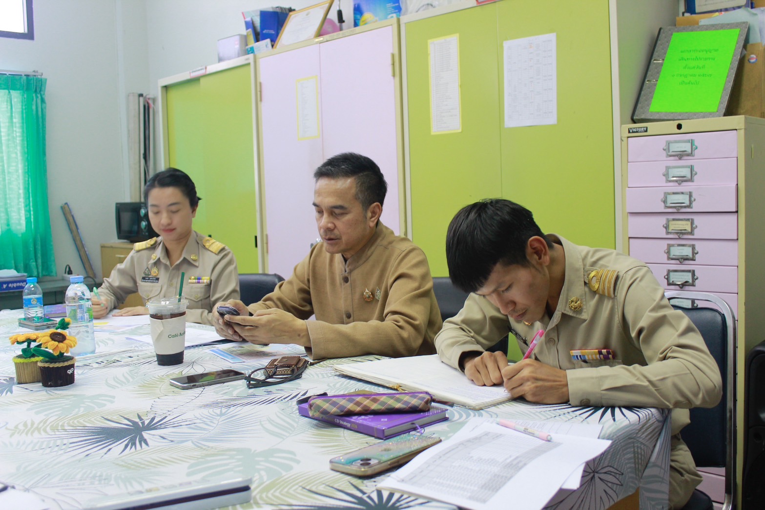 🐬นายกิติพล เวชกุล ผู้ตรวจราชการกรม ปฏิบัติหน้าที่ ผอ.ศพช. ชลบุรี ลงพื้นที่ตรวจราชการการขับคลื่อนงานสำนักงานพัฒนาชุมชนอำเภอบางปะกง จังหวัดฉะเชิงเทรา