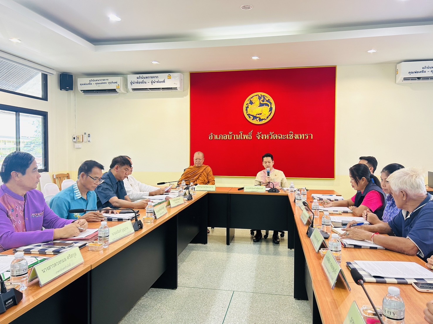 เริ่มแล้ว ผนึกกำลัง 7 ภาคี ขับเคลื่อนตำบลเข้มแข็ง ตามหลักปรัชญาของเศรษฐกิจ !! พช. ฉะเชิงเทรา ร่วมกิจกรรมการประกาศวาระ “ตำบลเข้มแข็ง ตามหลักปรัชญาของเศรษฐกิจพอเพียง” และบันทึกข้อตกลงความร่วมมือการขับเคลื่อนวาระ “ตำบลเข้มแข็ง ตามหลักปรัชญาของเศรษฐกิจพอเพียง”