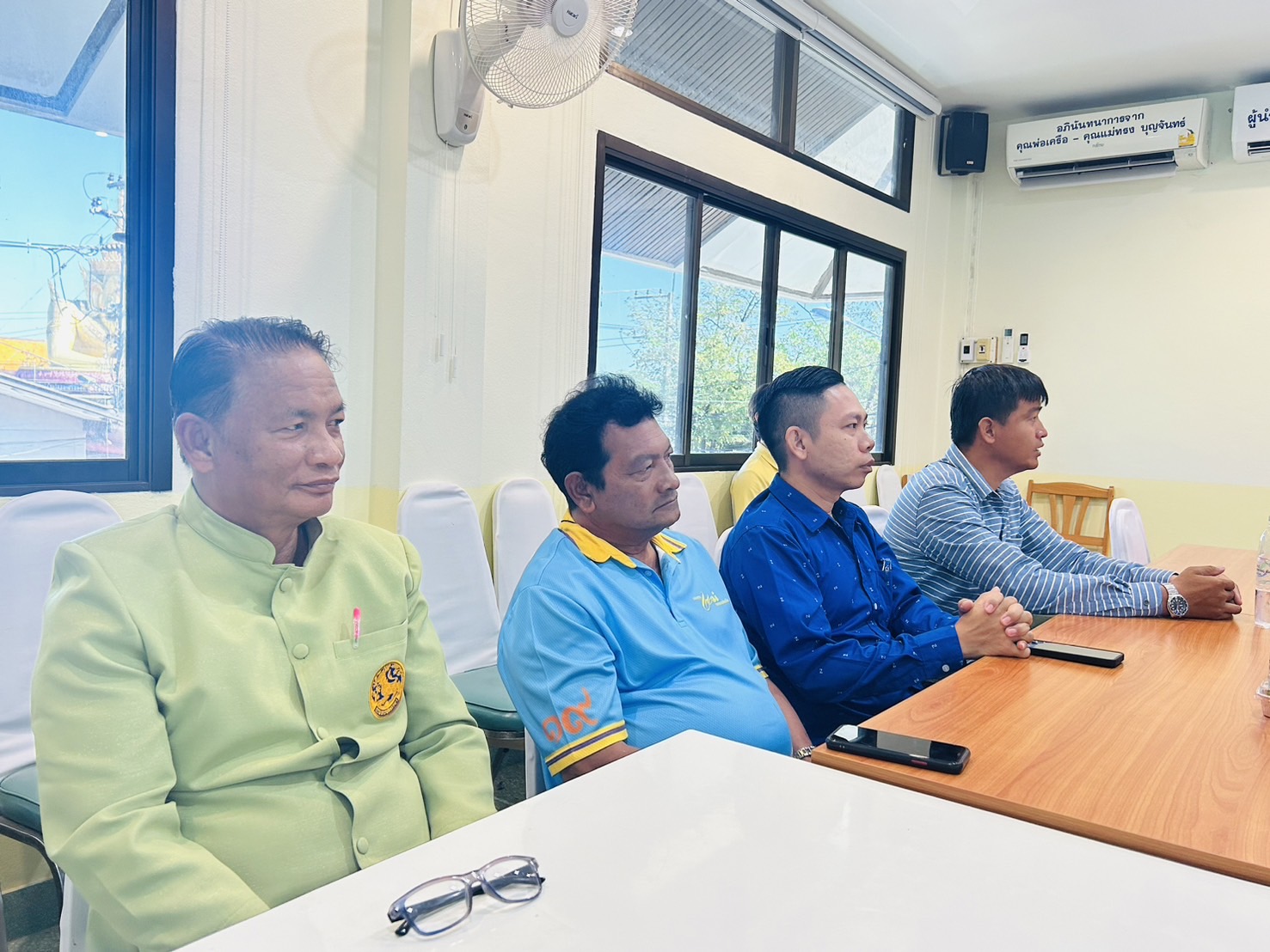 เริ่มแล้ว ผนึกกำลัง 7 ภาคี ขับเคลื่อนตำบลเข้มแข็ง ตามหลักปรัชญาของเศรษฐกิจ !! พช. ฉะเชิงเทรา ร่วมกิจกรรมการประกาศวาระ “ตำบลเข้มแข็ง ตามหลักปรัชญาของเศรษฐกิจพอเพียง” และบันทึกข้อตกลงความร่วมมือการขับเคลื่อนวาระ “ตำบลเข้มแข็ง ตามหลักปรัชญาของเศรษฐกิจพอเพียง”