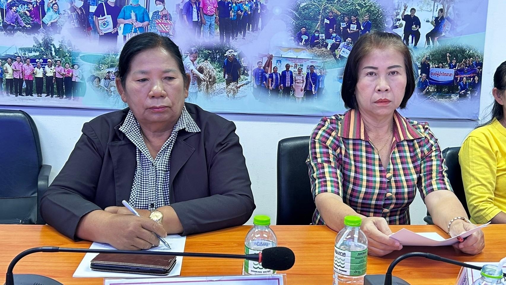 “พร้อมเดินหน้า พช.แปดริ้วประชุมคัดเลือกคณะทำงานขับเคลื่อนกองทุนพัฒนาบทบาทสตรีระดับจังหวัด”