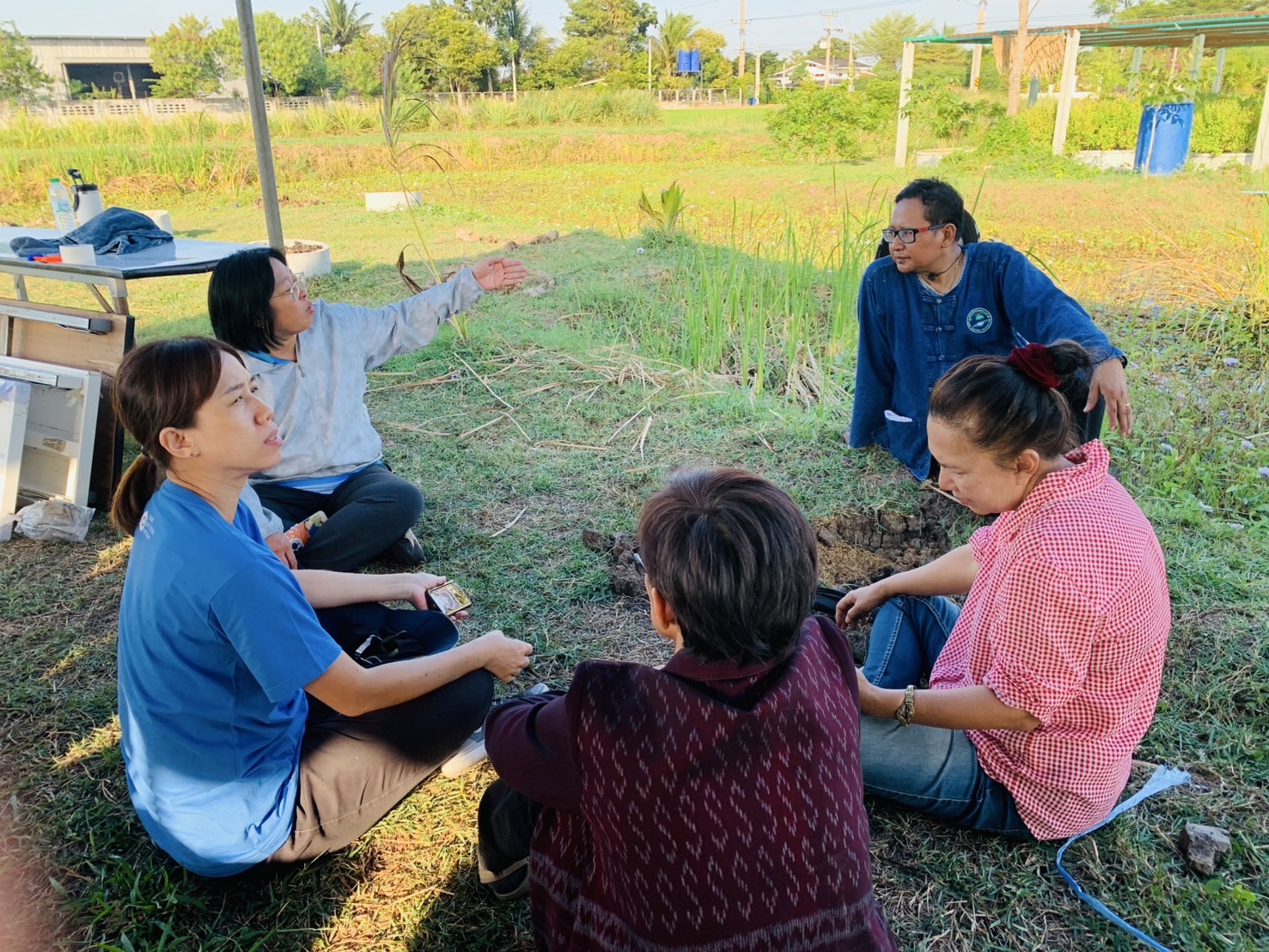 🌱พช.ฉะเชิงเทรา ผนึกกำลังพช.เมืองฉะเชิงเทรา และภาคีเครือข่ายเตรียมความพร้อมการกิจกรรมวันดินโลก (World Soil Day) ประจำปี 2567 ภายใต้หัวข้อ “Caring for soils: measure, monitor, manage” “ใส่ใจมาตรฐาน ตรวจวัดจัดการ ดินดียั่งยืน”