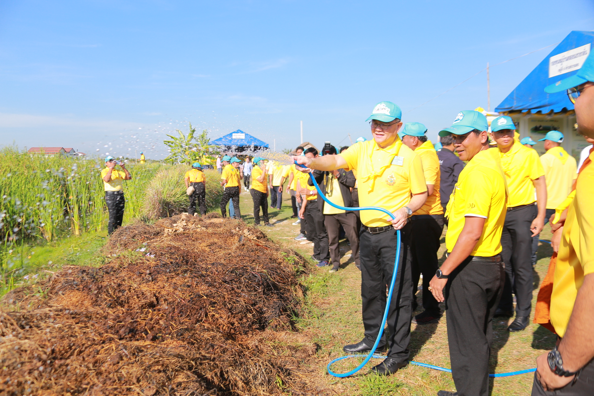 🌱พช.ฉะเชิงเทรา ดำเนินโครงการน้อมรำลึกและเทิดพระเกียรติคุณของพระบาทสมเด็จพระบรมชนกาธิเบศรมหาภูมิพลอดุลยเดชมหาราช บรมนาถบพิตร ในงานวันดินโลก World Soil day ปี ๒๕๖๗