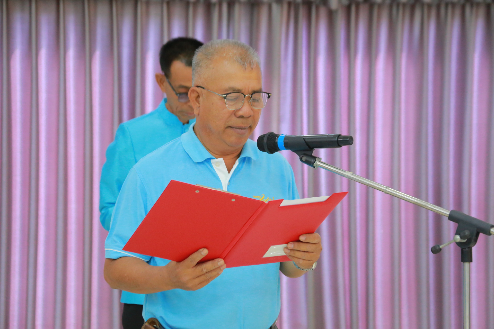 “สานต่อพระราชปณิธาน ผ่านพิธีทอดผ้าป่ากองทุนแม่ของแผ่นดิน อำเภอบางปะกง จังหวัดฉะเชิงเทรา”