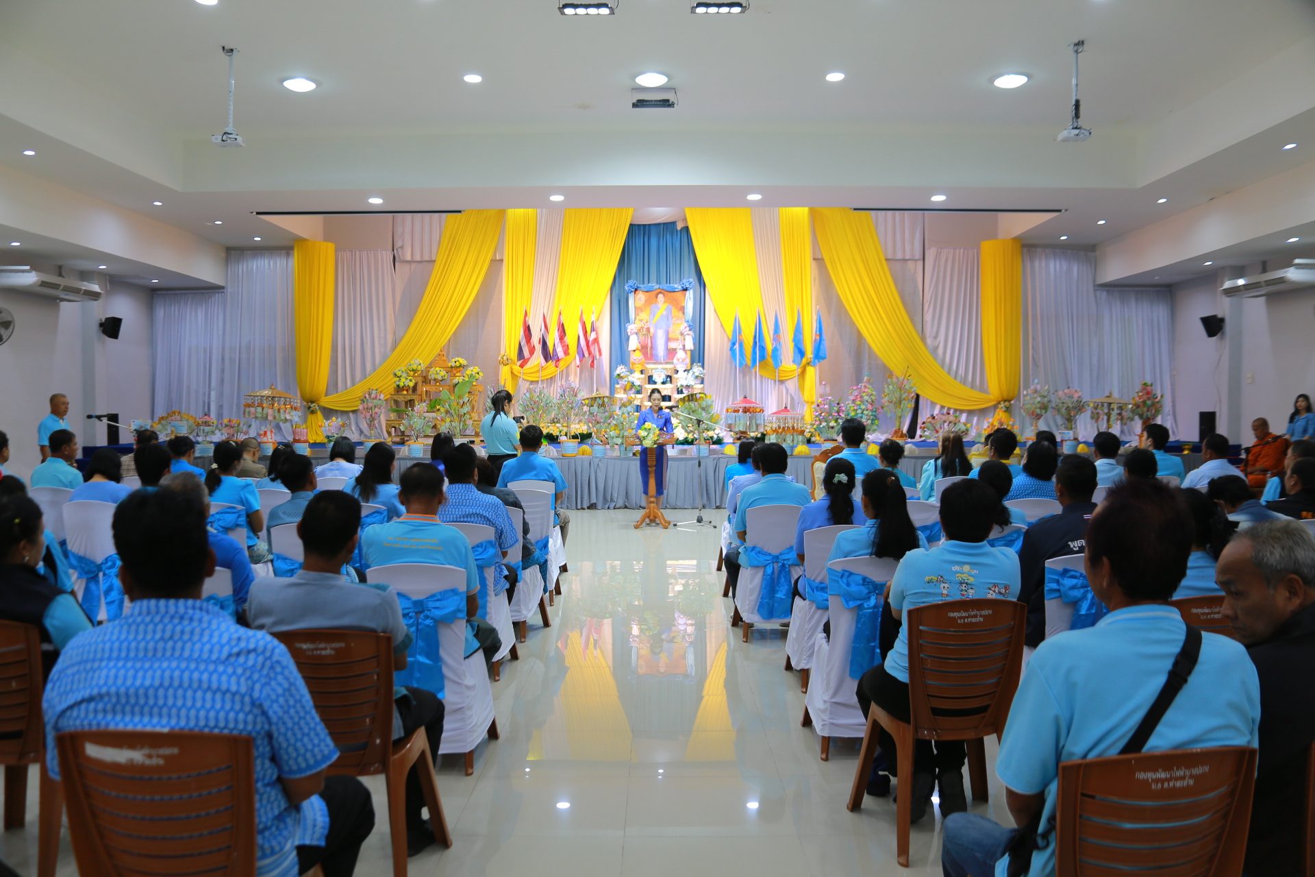 “สานต่อพระราชปณิธาน ผ่านพิธีทอดผ้าป่ากองทุนแม่ของแผ่นดิน อำเภอบางปะกง จังหวัดฉะเชิงเทรา”