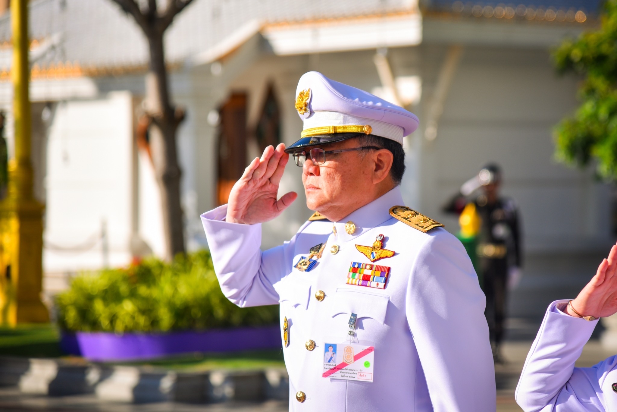 สมเด็จพระเจ้าอยู่หัว ทรงพระกรุณาโปรดเกล้าฯ ให้ พลอากาศเอก สถิตพงษ์ สุขวิมล ราชเลขานุการในพระองค์ พระบาทสมเด็จพระเจ้าอยู่หัว เป็นผู้แทนพระองค์ ไปถวายชุดหนังสือ ธรรมนาวา “วัง” และสิ่งของพระราชทาน แด่เจ้าคณะจังหวัดฉะเชิงเทรา ณ วัดโสธรวรารามวรวิหาร ตำบลหน้าเมือง อำเภอเมืองฉงฉะเชิงเทรา จังหวัดฉะเชิงเทรา