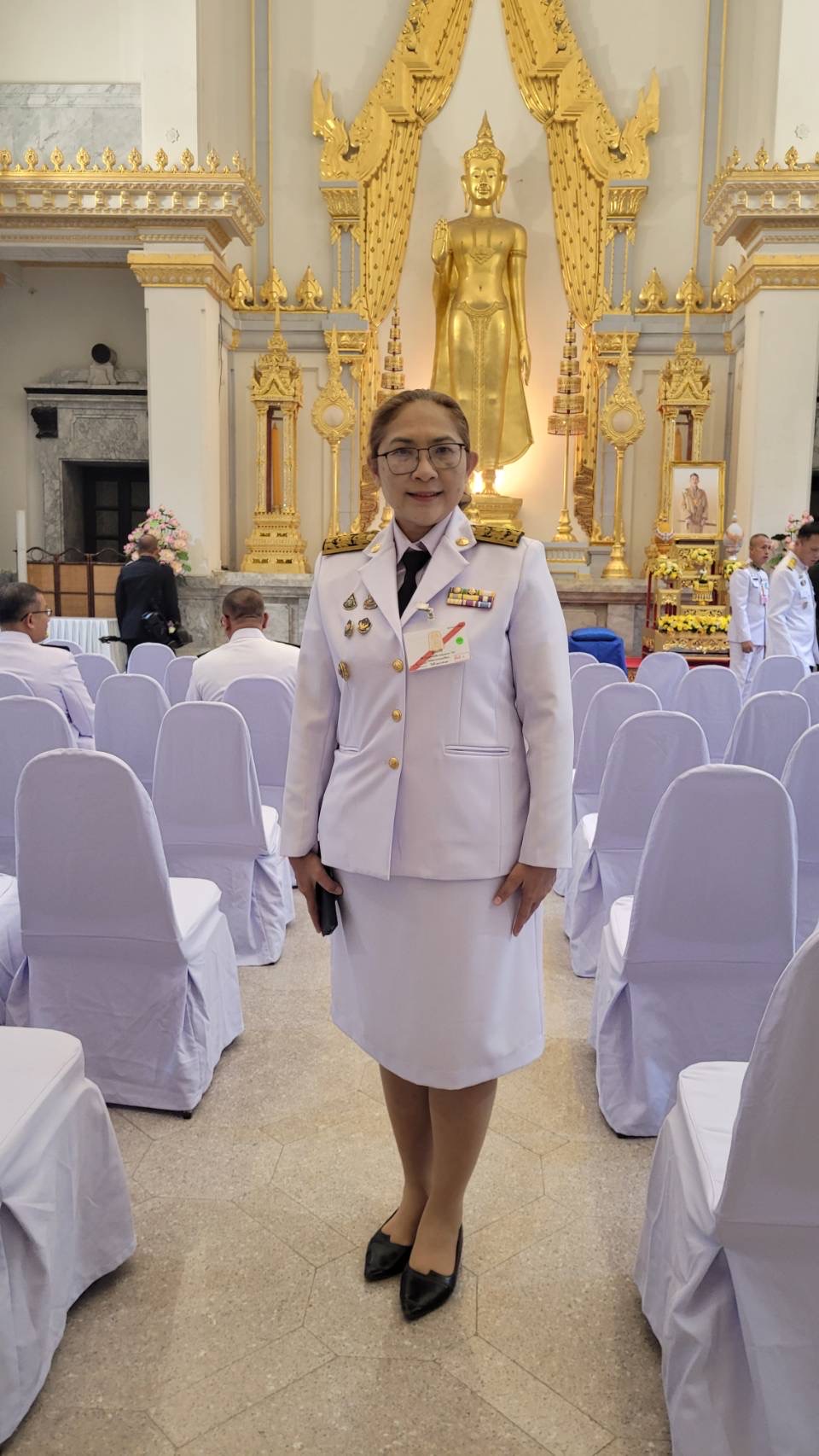 สมเด็จพระเจ้าอยู่หัว ทรงพระกรุณาโปรดเกล้าฯ ให้ พลอากาศเอก สถิตพงษ์ สุขวิมล ราชเลขานุการในพระองค์ พระบาทสมเด็จพระเจ้าอยู่หัว เป็นผู้แทนพระองค์ ไปถวายชุดหนังสือ ธรรมนาวา “วัง” และสิ่งของพระราชทาน แด่เจ้าคณะจังหวัดฉะเชิงเทรา ณ วัดโสธรวรารามวรวิหาร ตำบลหน้าเมือง อำเภอเมืองฉงฉะเชิงเทรา จังหวัดฉะเชิงเทรา