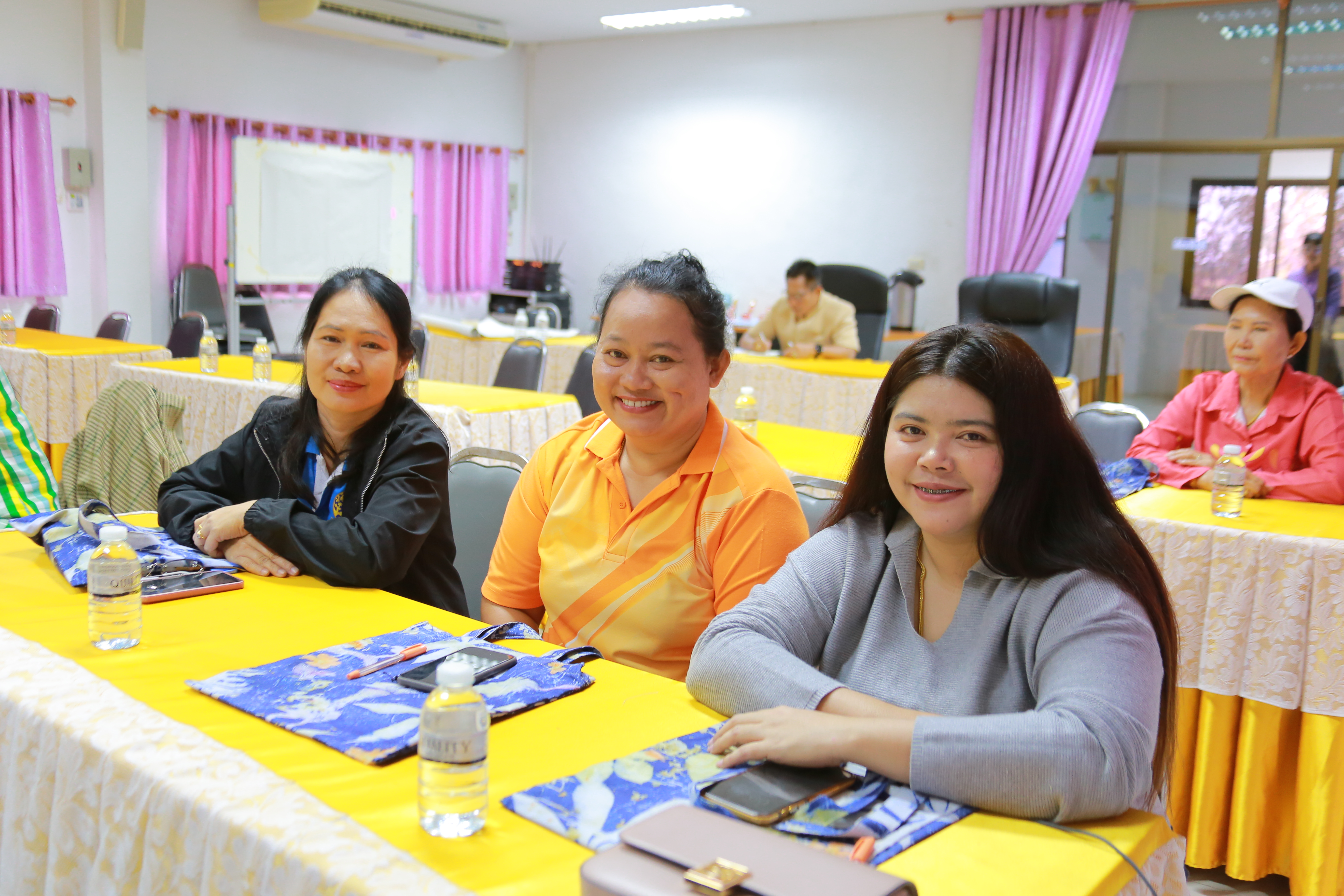หนองจอก หวานเจี๊ยบ! เดินหน้าจัดทำสารสนเทศตำบลต้นแบบ เพื่อพัฒนาคุณภาพชีวิต สร้างคุณภาพชีวิตยั่งยืน ประจำปี 2568