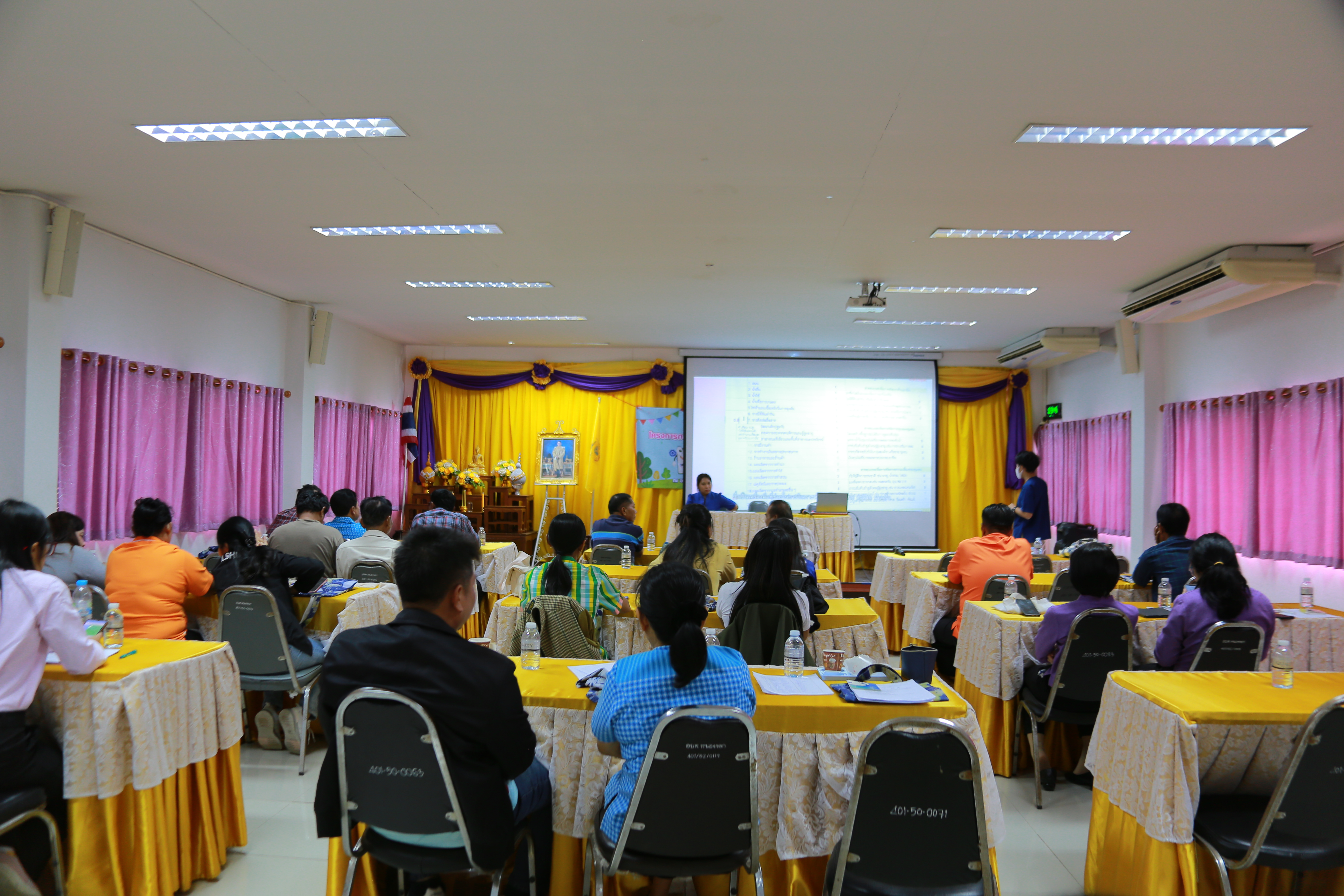 หนองจอก หวานเจี๊ยบ! เดินหน้าจัดทำสารสนเทศตำบลต้นแบบ เพื่อพัฒนาคุณภาพชีวิต สร้างคุณภาพชีวิตยั่งยืน ประจำปี 2568