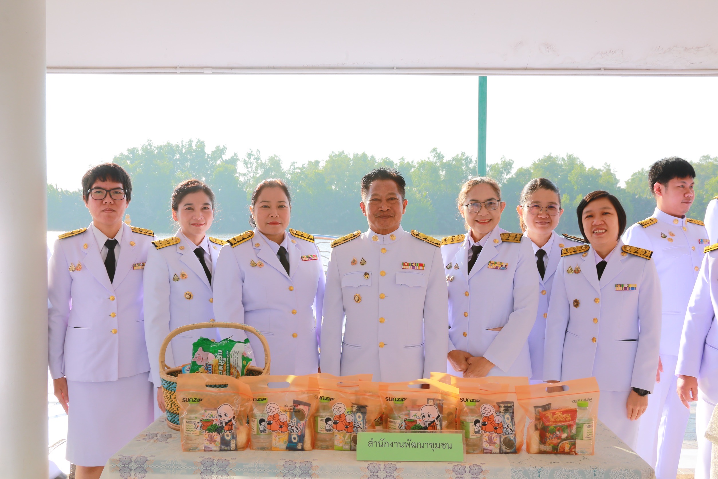 พช.แปดริ้ว ร่วมกิจกรรมเฉลิมพระเกียรติพระบาทสมเด็จพระเจ้าอยู่หัว เนื่องในพระราชพิธีสมมงคลพระชนมายุเท่าพระบาทสมเด็จพระพุทธยอดฟ้าจุฬาโลกมหาราช