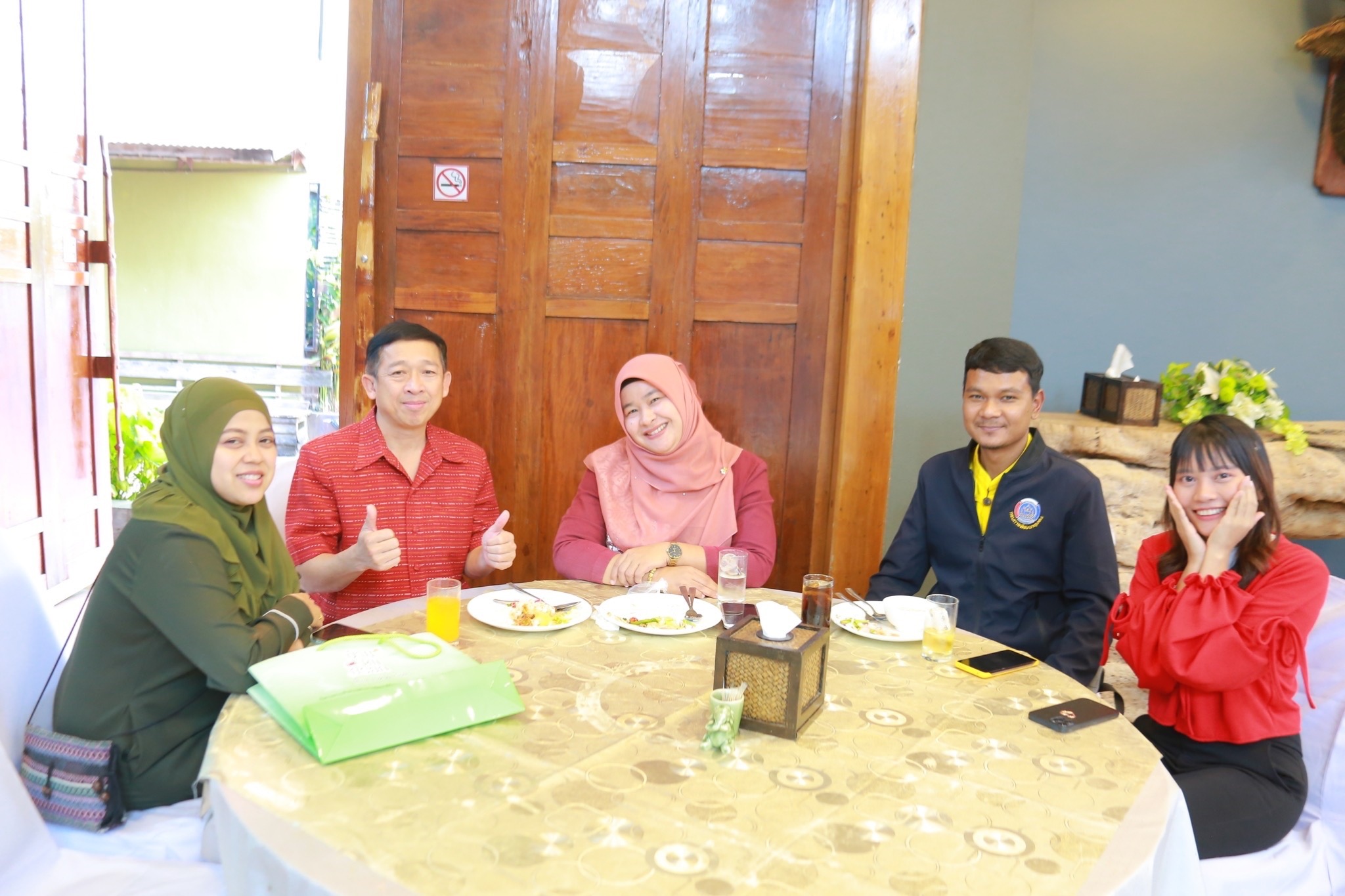 พช.แปดริ้วจัดกิจกรรม “สานสัมพันธ์สร้างสุข” ส่งเสริมภาพลักษณ์องค์กรและความสามัคคีในทีมงาน