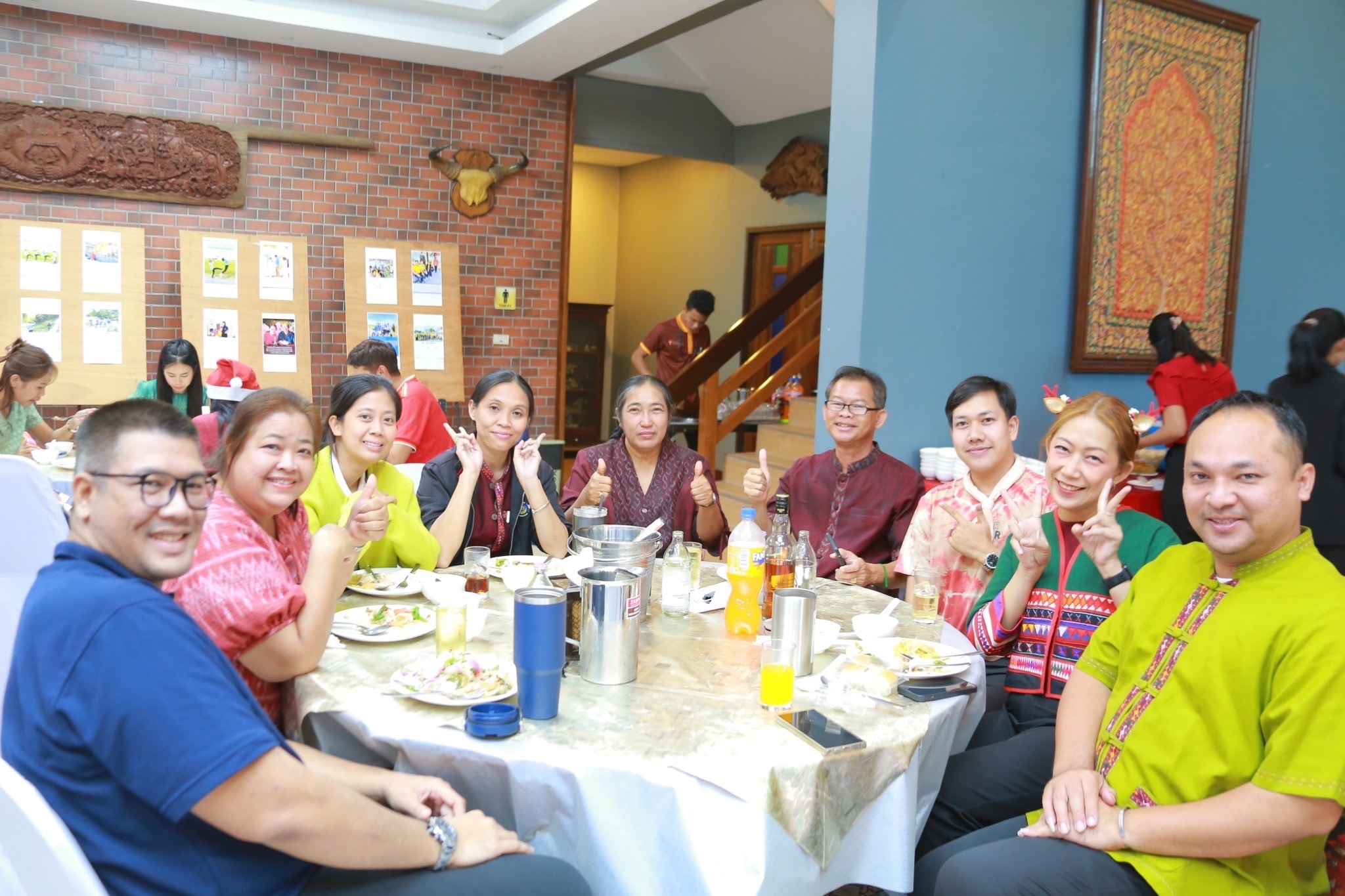 พช.แปดริ้วจัดกิจกรรม “สานสัมพันธ์สร้างสุข” ส่งเสริมภาพลักษณ์องค์กรและความสามัคคีในทีมงาน