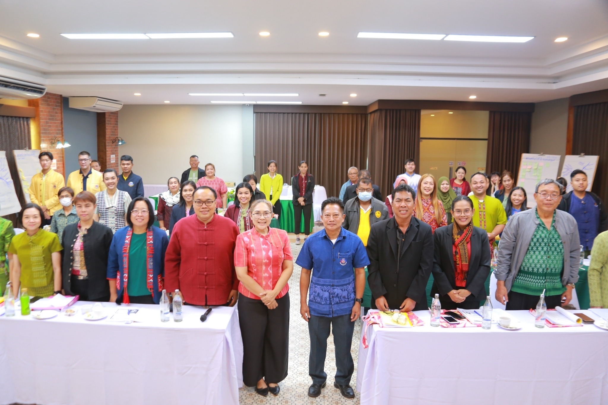 พช.แปดริ้ว ประชุมเชิงปฏิบัติการเสริมสร้างธรรมาภิบาลโครงการแก้ไขปัญหาความยากจน (กข.คจ.) ระดับจังหวัด