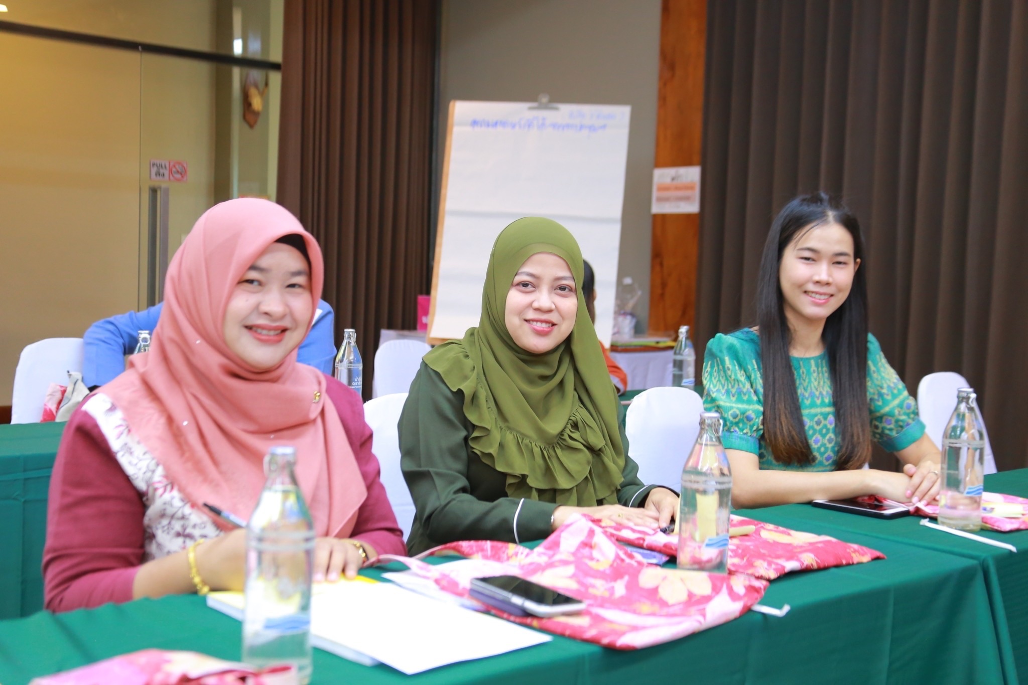 พช.แปดริ้ว ประชุมเชิงปฏิบัติการเสริมสร้างธรรมาภิบาลโครงการแก้ไขปัญหาความยากจน (กข.คจ.) ระดับจังหวัด