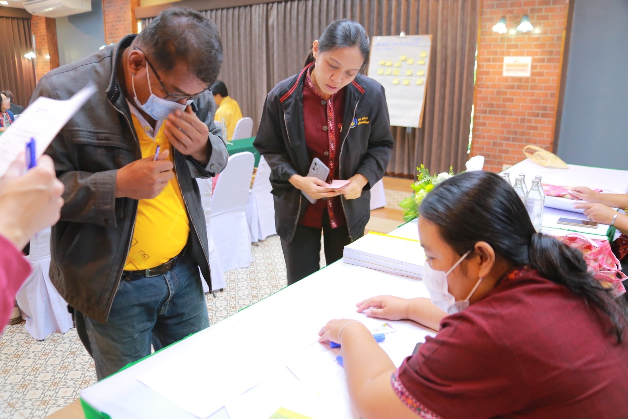 พช.แปดริ้ว ประชุมเชิงปฏิบัติการเสริมสร้างธรรมาภิบาลโครงการแก้ไขปัญหาความยากจน (กข.คจ.) ระดับจังหวัด