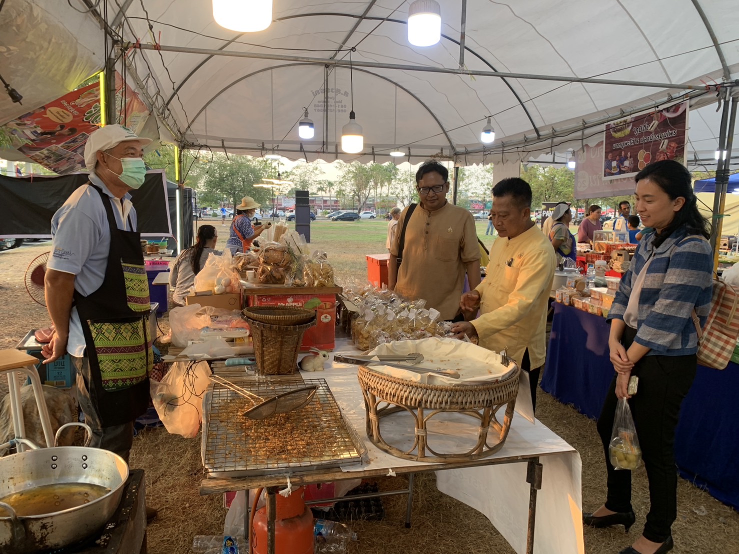 🛍️พช.ฉะเชิงเทรา จัดกิจกรรมส่งเสริมช่องทางการตลาด โครงการ “ตลาดนัดชุมชน คนแปดริ้วยิ้มได้” ครั้งที่ 3 อย่างต่อเนื่อง