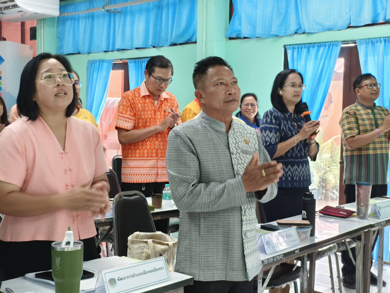 📢 พช. ฉะเชิงเทรา ประชุมผู้บริหารและเจ้าหน้าที่พัฒนาชุมชนประจำเดือนมกราคม 2568