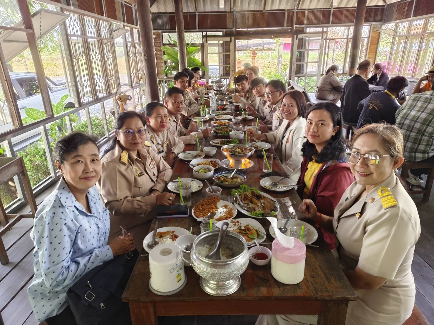 🎉 พช. ฉะเชิงเทรา ร่วมแสดงความยินดีกับนางศศิฉาย สุคนธฉายา ในโอกาสดำรงตำแหน่งพัฒนาการอำเภอคลองเขื่อน