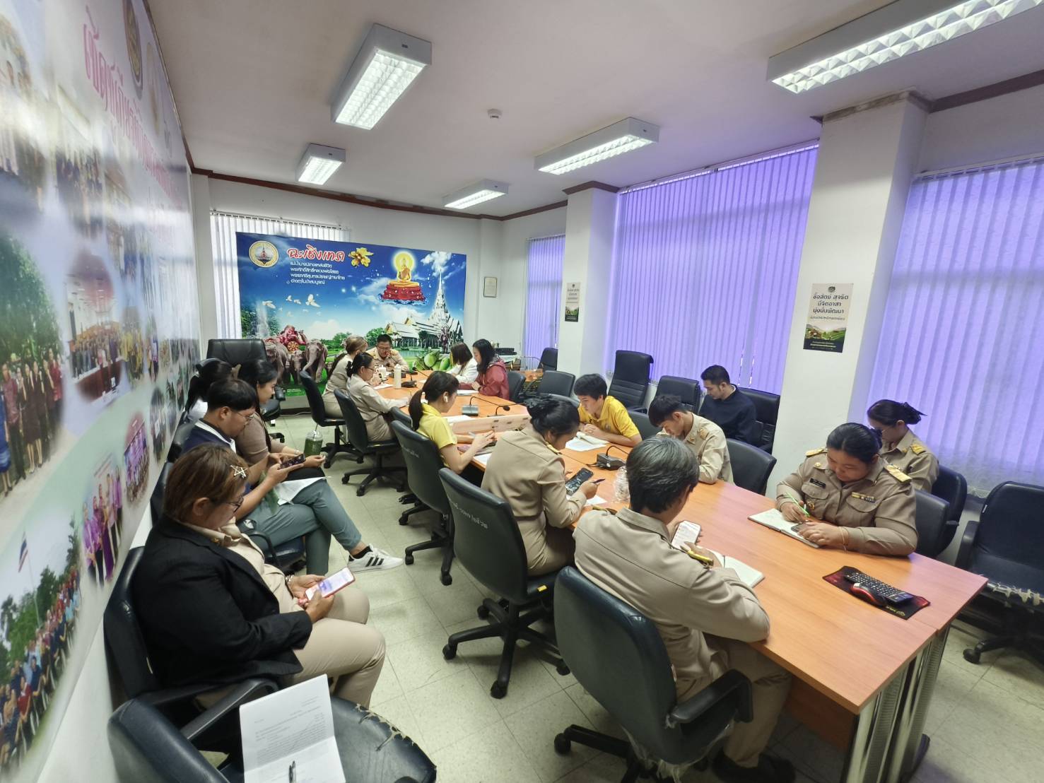 📢 พช. ฉะเชิงเทรา จัดประชุม Monday Talk เพื่อขับเคลื่อนงานพัฒนาชุมชน