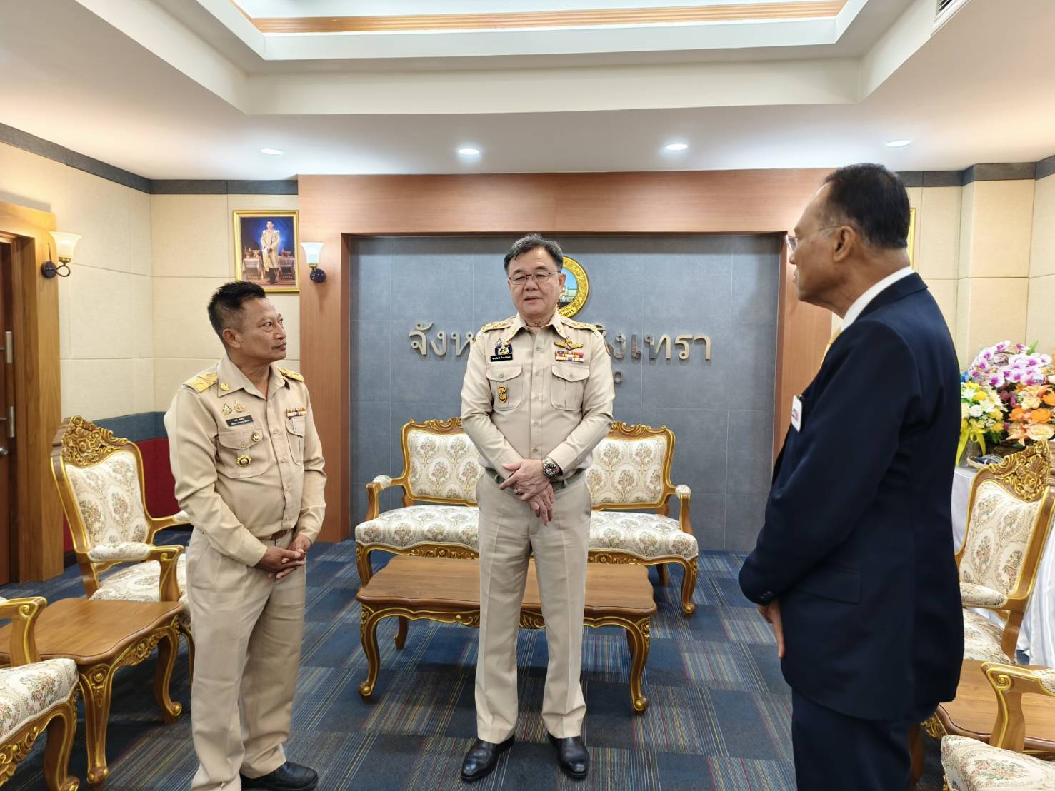 บริษัทสยามไวร์อินดัสตรี จำกัด ร่วมเป็นเจ้าภาพทอดผ้าป่า สมทบกองทุนพัฒนาเด็กชนบท