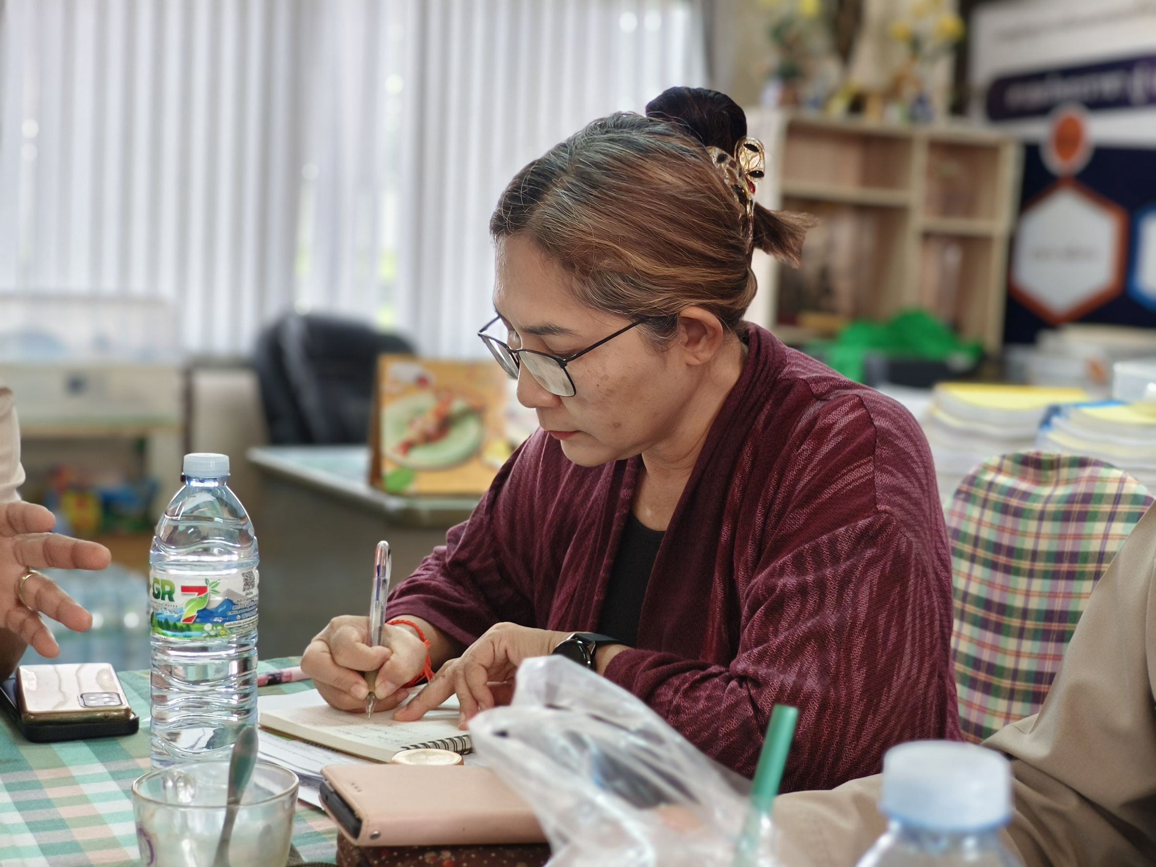 พช.ฉะเชิงเทรา ลงพื้นที่ติดตามโครงการ จปฐ. ระดับจังหวัด เสริมประสิทธิภาพการจัดเก็บข้อมูลเพื่อการพัฒนาชุมชน