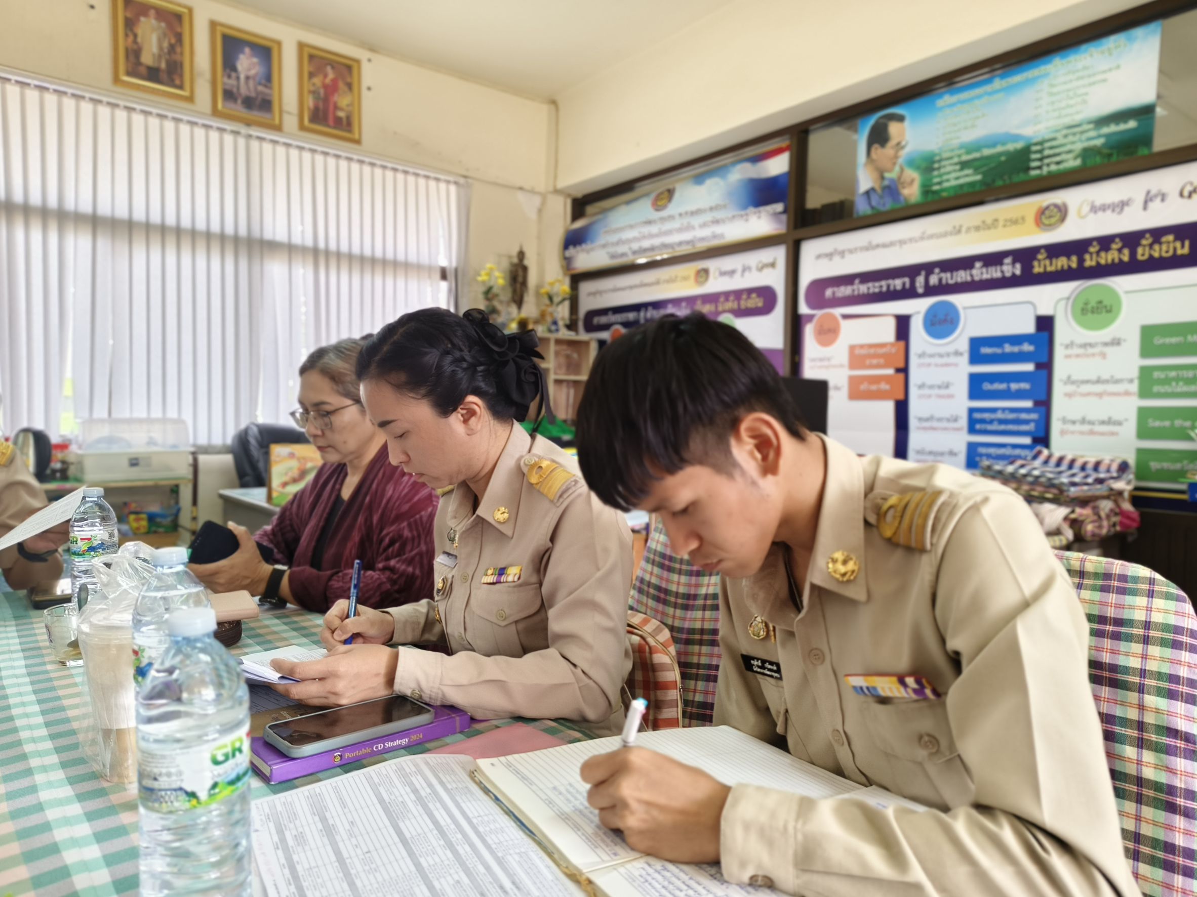 พช.ฉะเชิงเทรา ลงพื้นที่ติดตามโครงการ จปฐ. ระดับจังหวัด เสริมประสิทธิภาพการจัดเก็บข้อมูลเพื่อการพัฒนาชุมชน