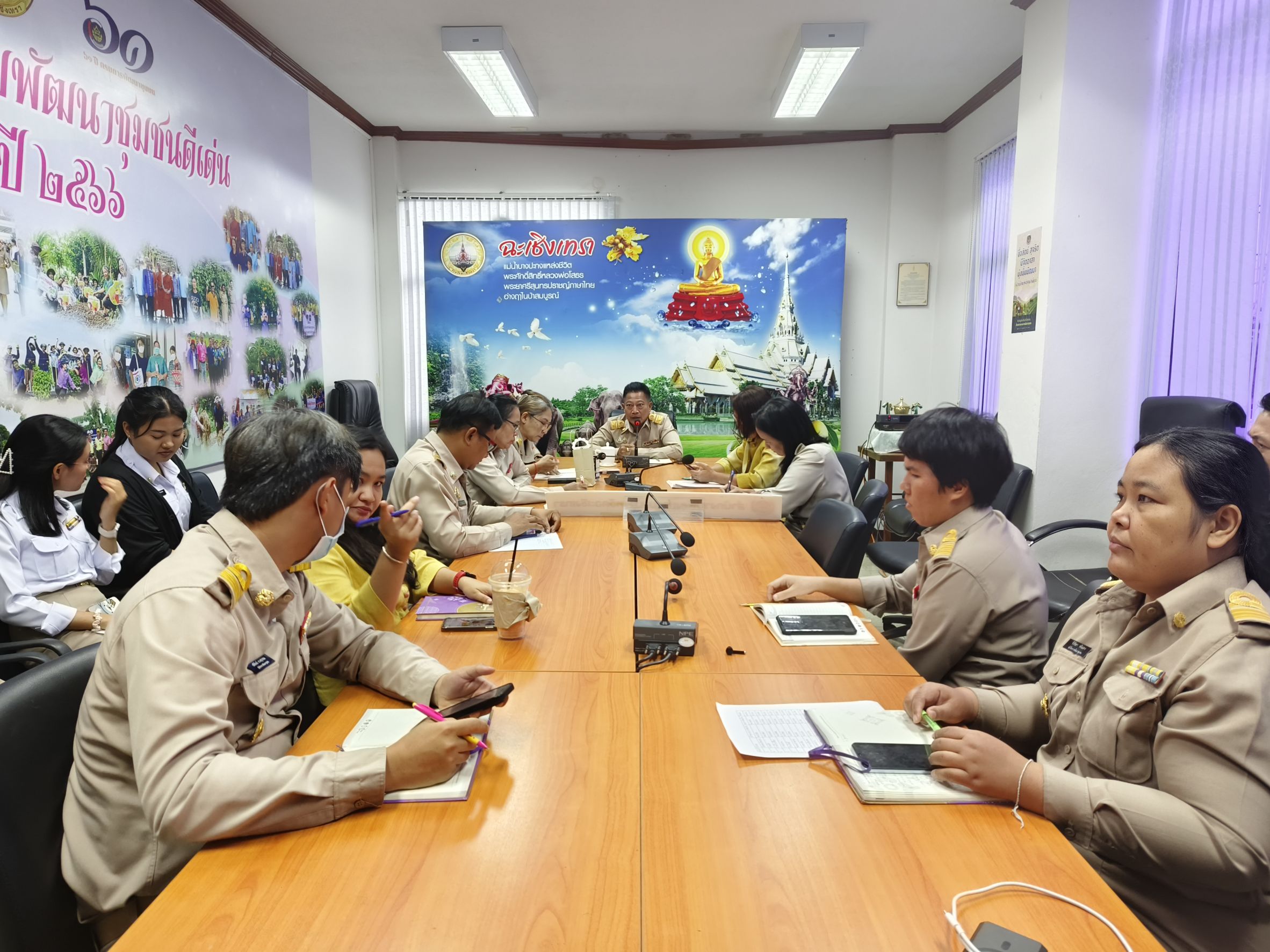 📢 พช. ฉะเชิงเทรา จัดประชุม Monday Talk เพื่อขับเคลื่อนงานพัฒนาชุมชน