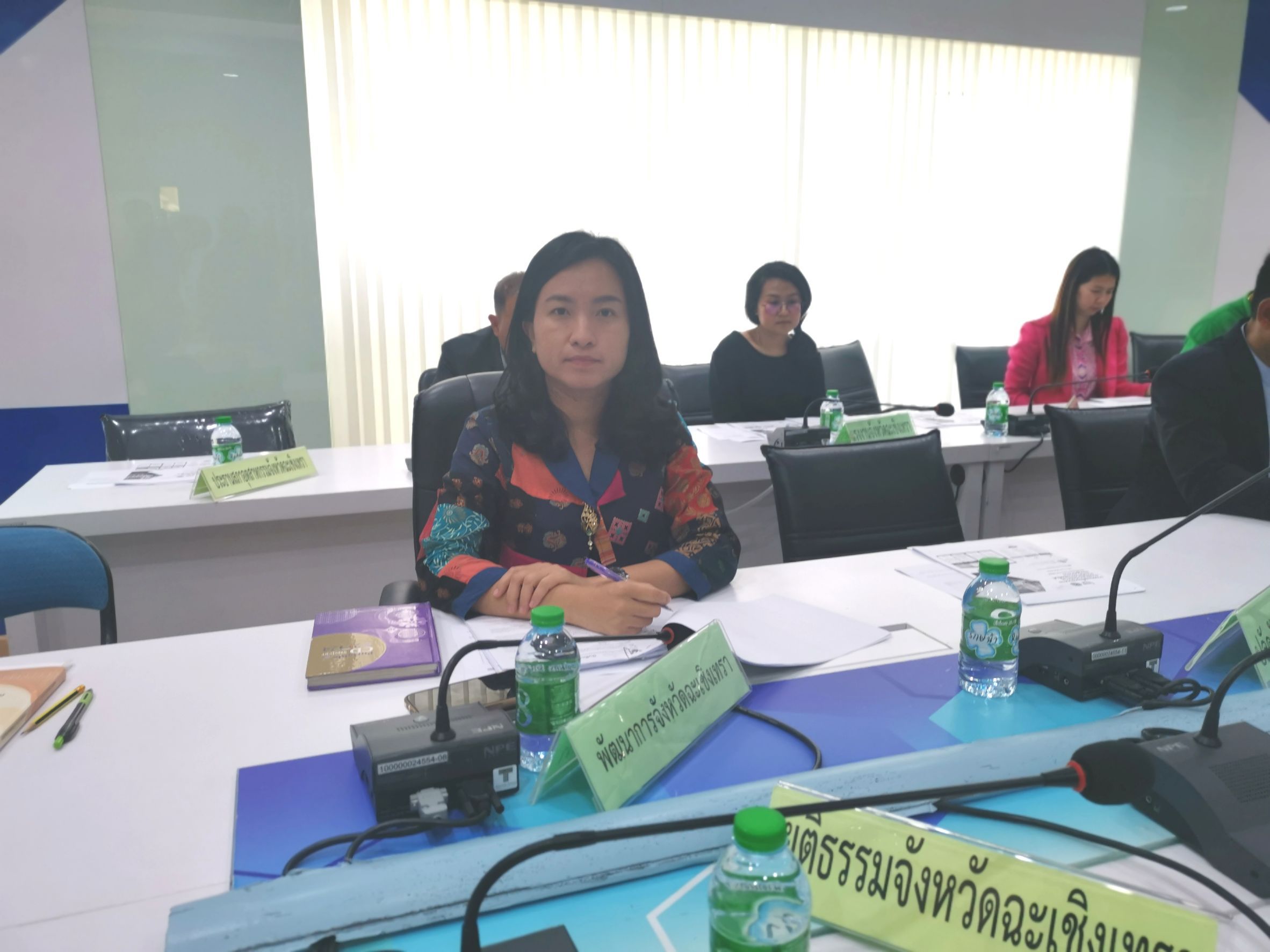 พช.ฉะเชิงเทรา ร่วมประชุมชี้แจงรายละเอียดการดำเนินงานนโยบายการจัดการปัญหาหนี้นอกระบบ