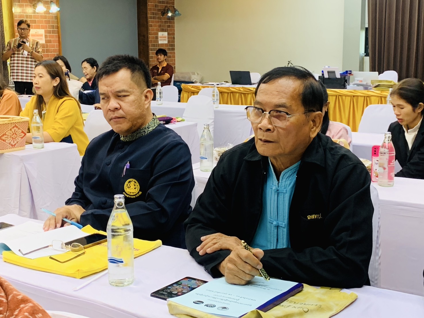 🕸️พช.ฉะเชิงเทรา ดำเนินโครงการพัฒนาศักยภาพเครือข่ายองค์ความรู้ (Knowledge Based OTOP : KBO) จังหวัด กิจกรรมประชุมเชิงปฏิบัติการให้ความรู้แก่ผู้ผลิต ผู้ประกอบการ OTOP