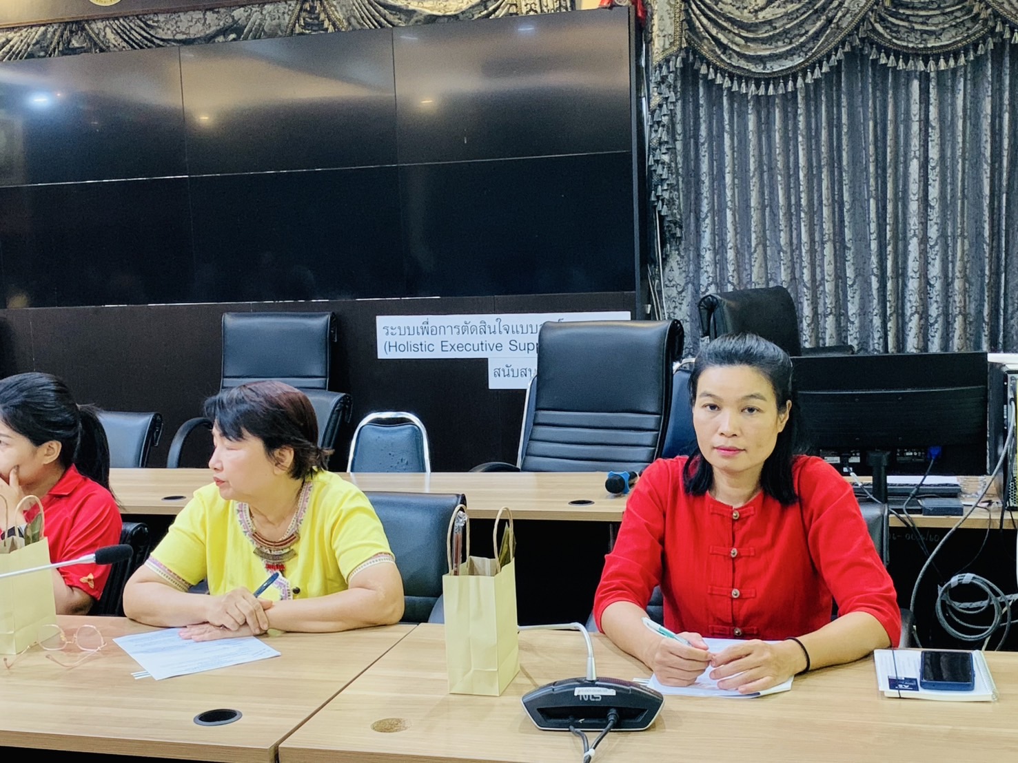 🤝พช.ฉะเชิงเทรา ผสานพลังคณะกรรมการเครือข่ายกลุ่มอาชีพ ผู้ผลิต และผู้ประกอบการ หนึ่งตำบล หนึ่งผลิตภัณฑ์ ระดับจังหวัด และคณะกรรมการบริษัท ประชารัฐรักสามัคคีฉะเชิงเทราฯ ขับเคลื่อนงานหนึ่งตำบล หนึ่งผลิตภัณฑ์ จังหวัดฉะเชิงเทรา ประจำปีงบประมาณ พ.ศ. 2568