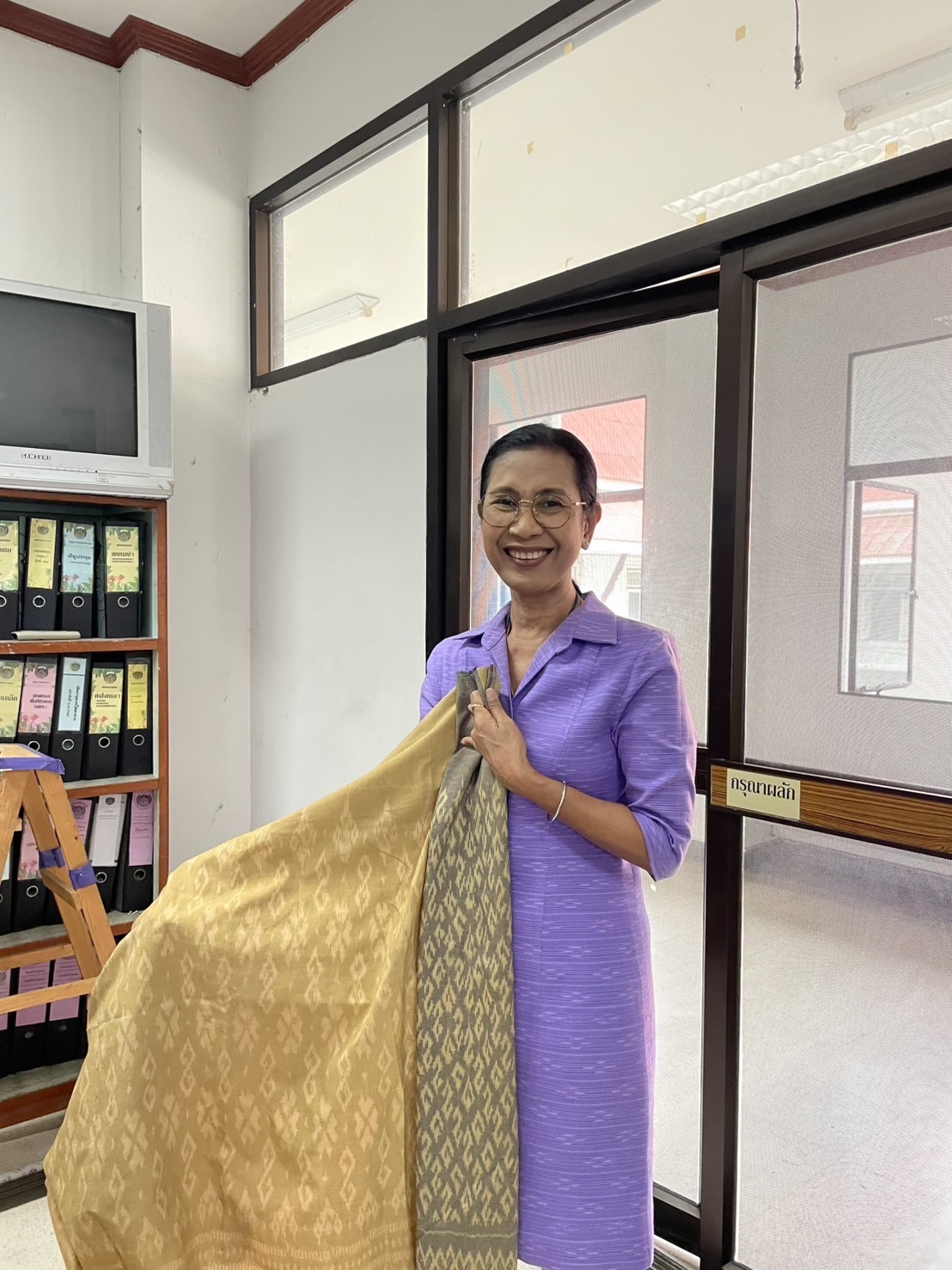 🧶พช.ฉะเชิงเทรา ส่งเสริมช่องทางการจำหน่ายผ้า สนับสนุนงานประกวดเดินแบบผ้าไทยภายใต้แนวคิด “บุหงาวันทาพัสตราภรณ์”