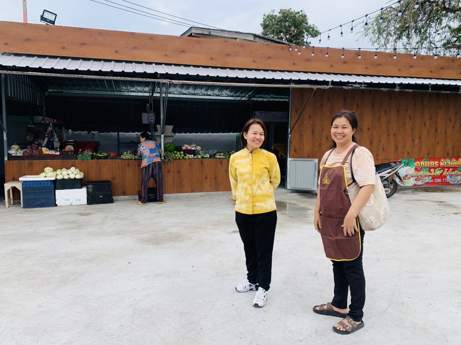 😋พช. ฉะเชิงเทรา ลงพื้นดูสถานที่ตลาดพุงกาง