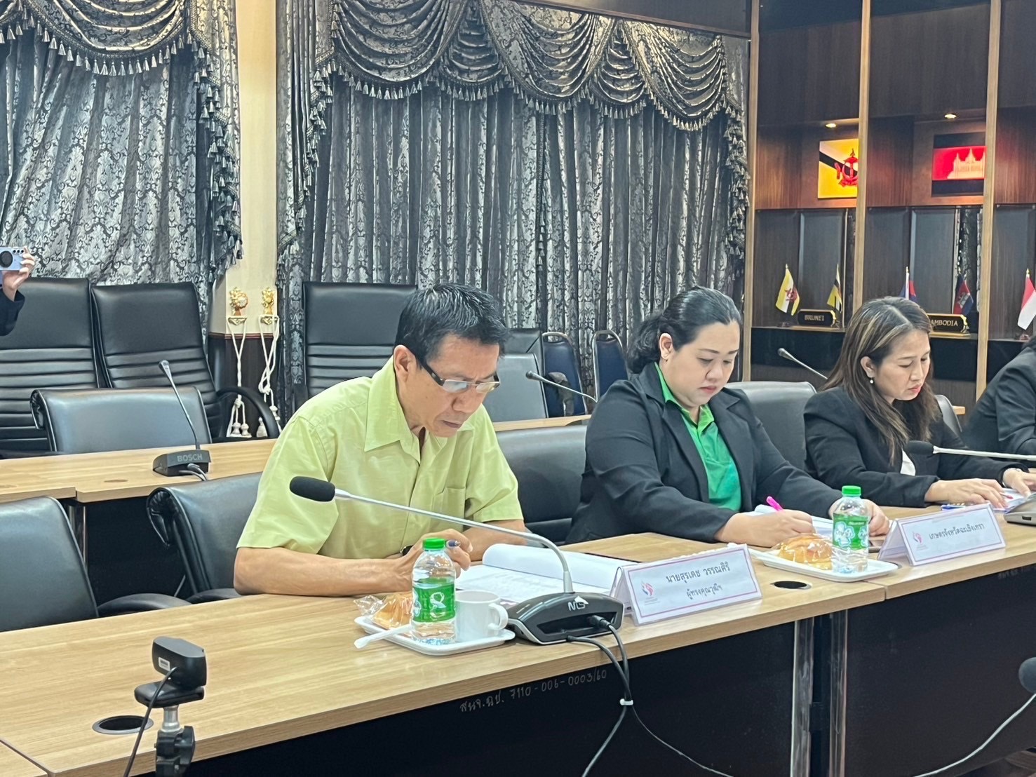 “จังหวัดฉะเชิงเทรา ประชุมคณะอนุกรรมการบริหารกองทุนพัฒนาบทบาทสตรีจังหวัดฉะเชิงเทรา ครั้งที่ 1/2568”