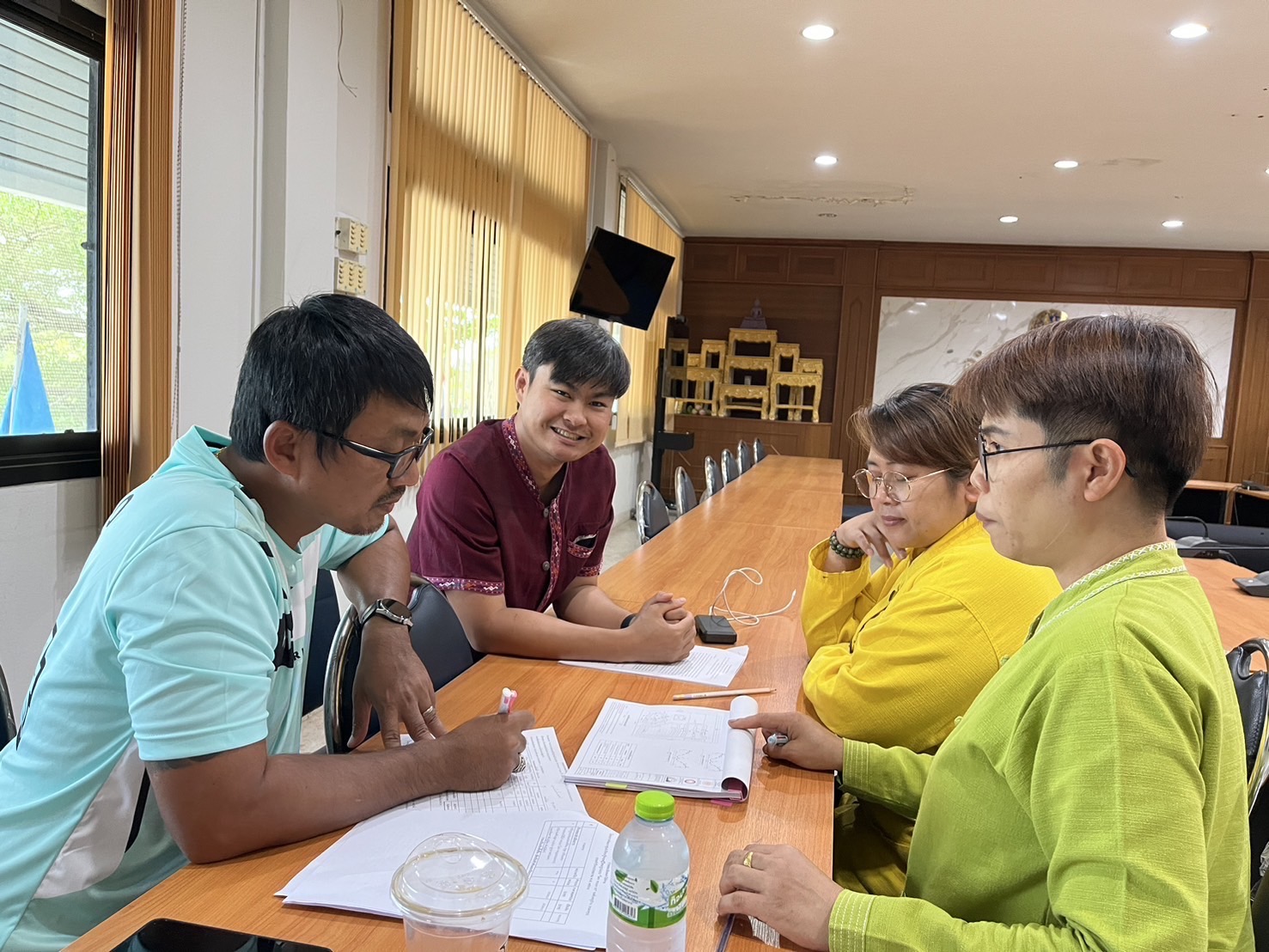 พช. ฉะเชิงเทรา สนับสนุนการดำเนินโครงการพัฒนาหมู่บ้านเศรษฐกิจพอเพียง