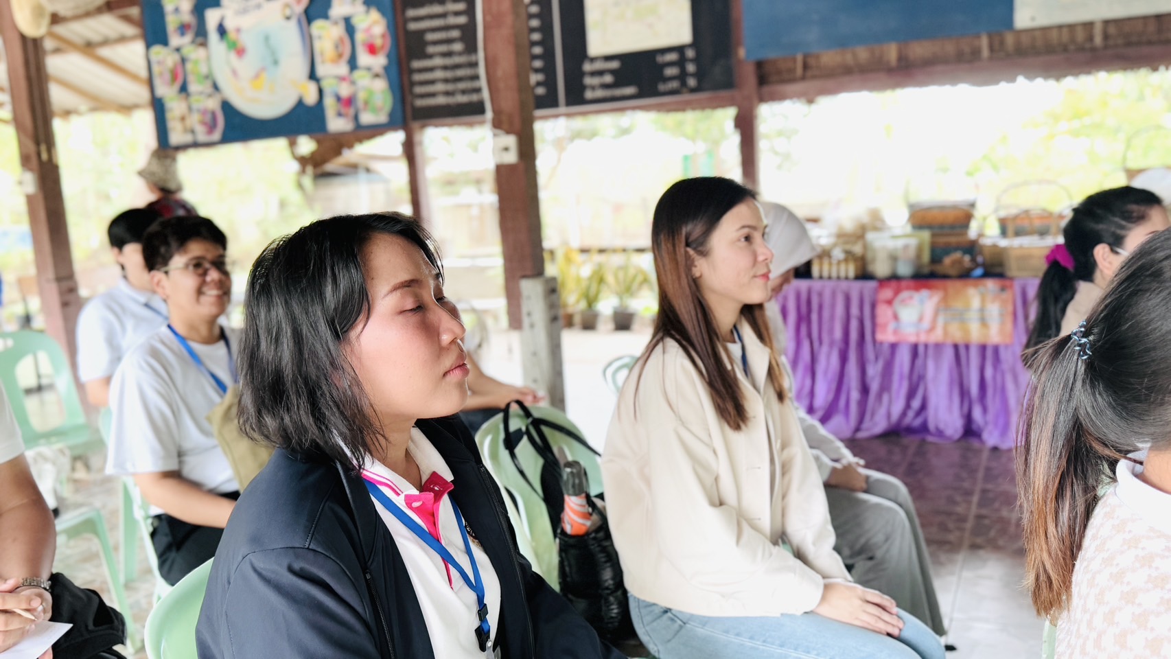 พช. ฉะเชิงเทรา สนับสนุนการดำเนินโครงการพัฒนาข้าราชการพลเรือนสามัญที่อยู่ระหว่างทดลองปฏิบัติราชการ ประจำปีงบประมาณ พ.ศ. 2568 กิจกรรมศึกษาดูงานและลงพื้นที่ ศูนย์ผู้นำจิตอาสาพัฒนาชุมชน ศูนย์เรียนรู้ โคก หนอง นา พัฒนาชุมชน