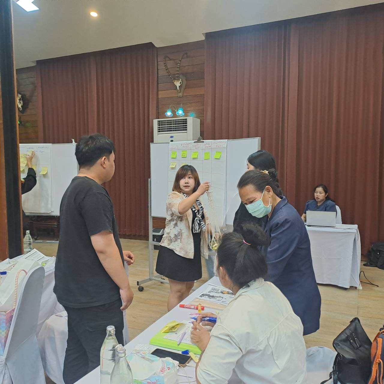 พช. ฉะเชิงเทรา ร่วมจำหน่ายผลิตภัณฑ์ OTOP ในงานสมโภชน์พระบรมราชานุสาวรีย์รัชกาลที่ 5 และส่งเสริมการท่องเที่ยวจังหวัดฉะเชิงเทรา