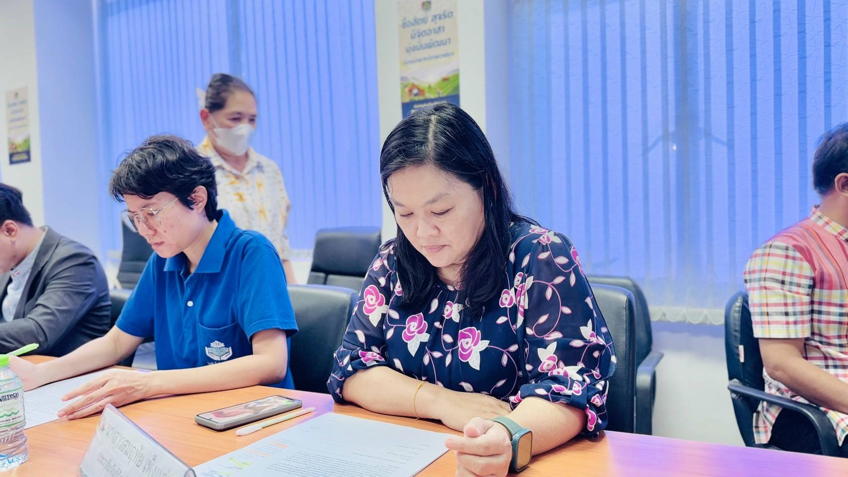 พช. ฉะเชิงเทรา ดำเนินขับเคลื่อน “โครงการ ๘ ริ้ว ๑๐ แผง ๑๐๐ ร้าน OTOP”