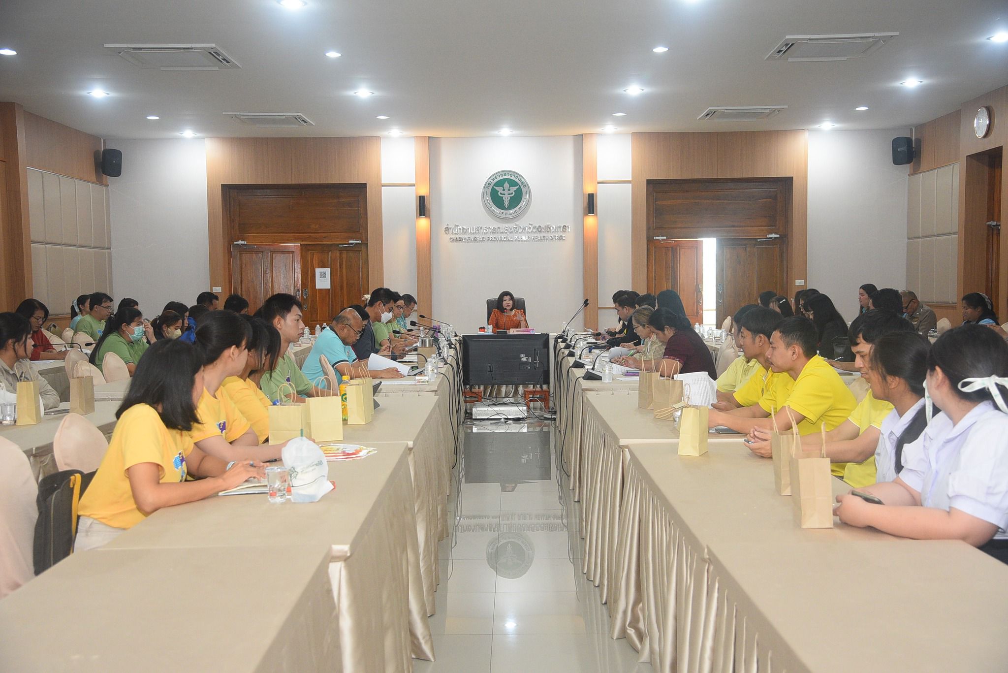 พช. ฉะเชิงเทรา เข้าร่วมประชุมติดตามผลการดำเนินงานชมรม TO BE NUMBER ONE ในสถานประกอบการชุมชนสถานศึกษา และหน่วยงานในสังกัดกระทรวงยุติธรรม จังหวัดฉะเชิงเทรา ปีงบประมาณ 2568 ครั้งที่ 2