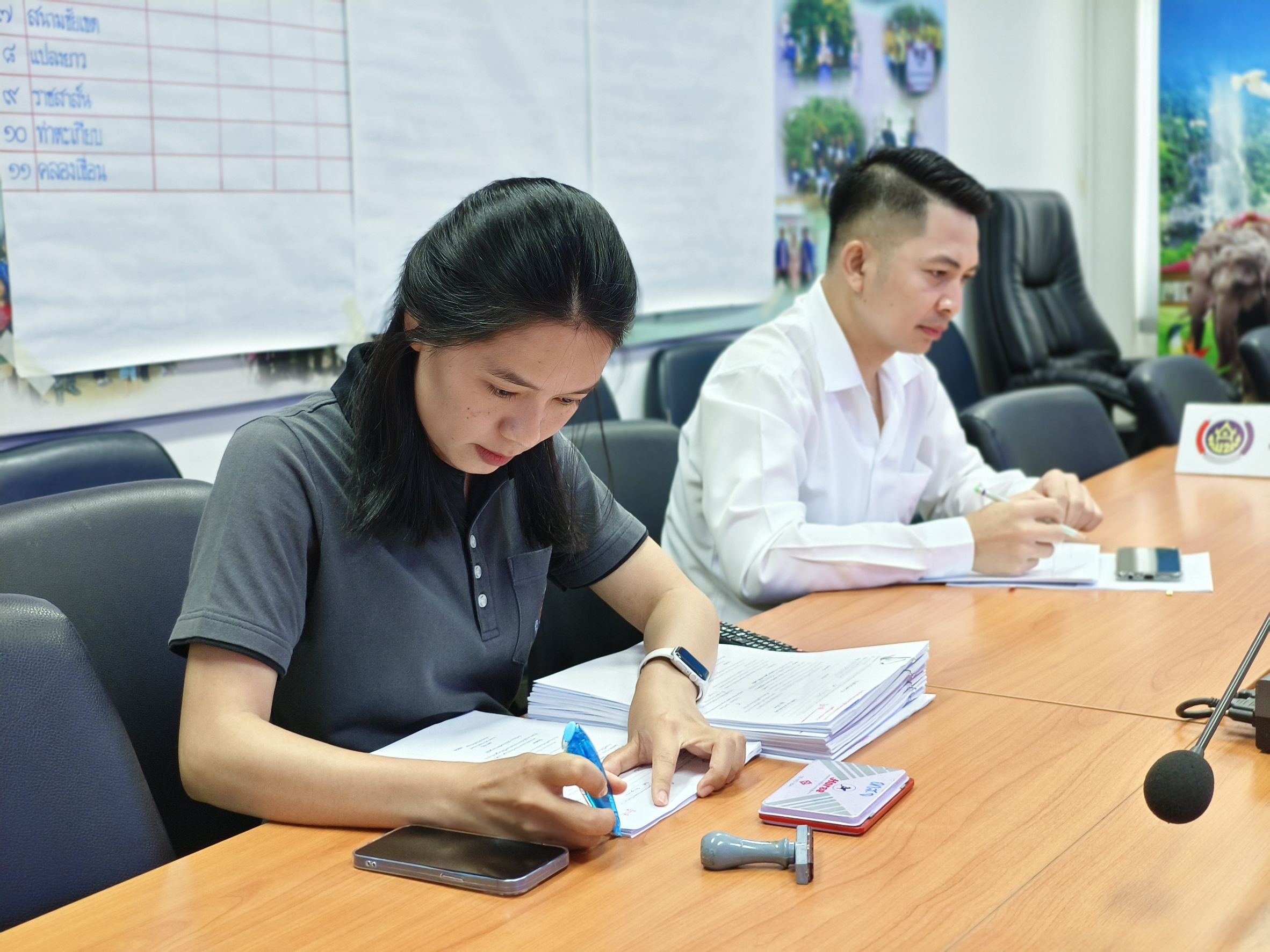 พช.ฉะเชิงเทรา ร่วมประชุมชี้แจงเร่งรัด กำกับ ติดตาม การดำเนินงานกองทุนพัฒนาบทบาทสตรี ผ่านระบบ Video Conference