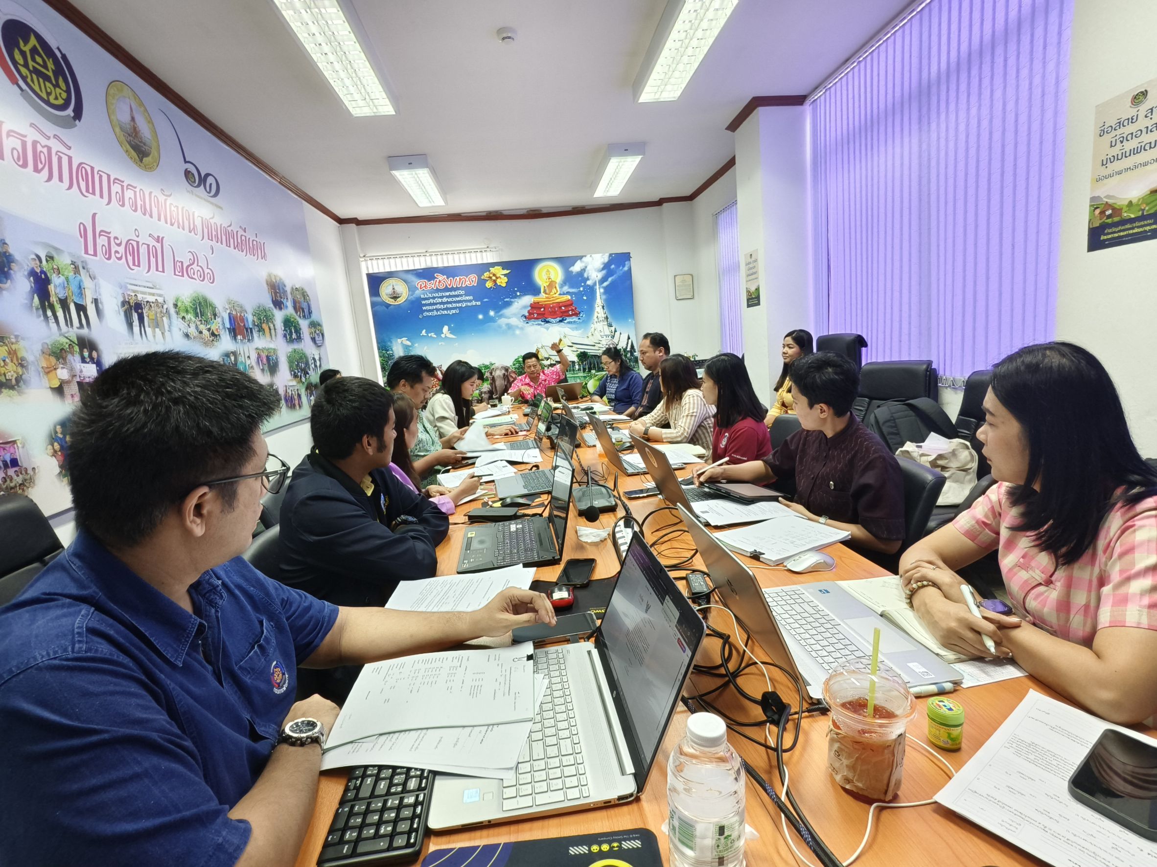 พช. ฉะเชิงเทรา ประชุมบริหารจัดการหนี้เกินกำหนดชำระกองทุนพัฒนาบทบาทสตรี