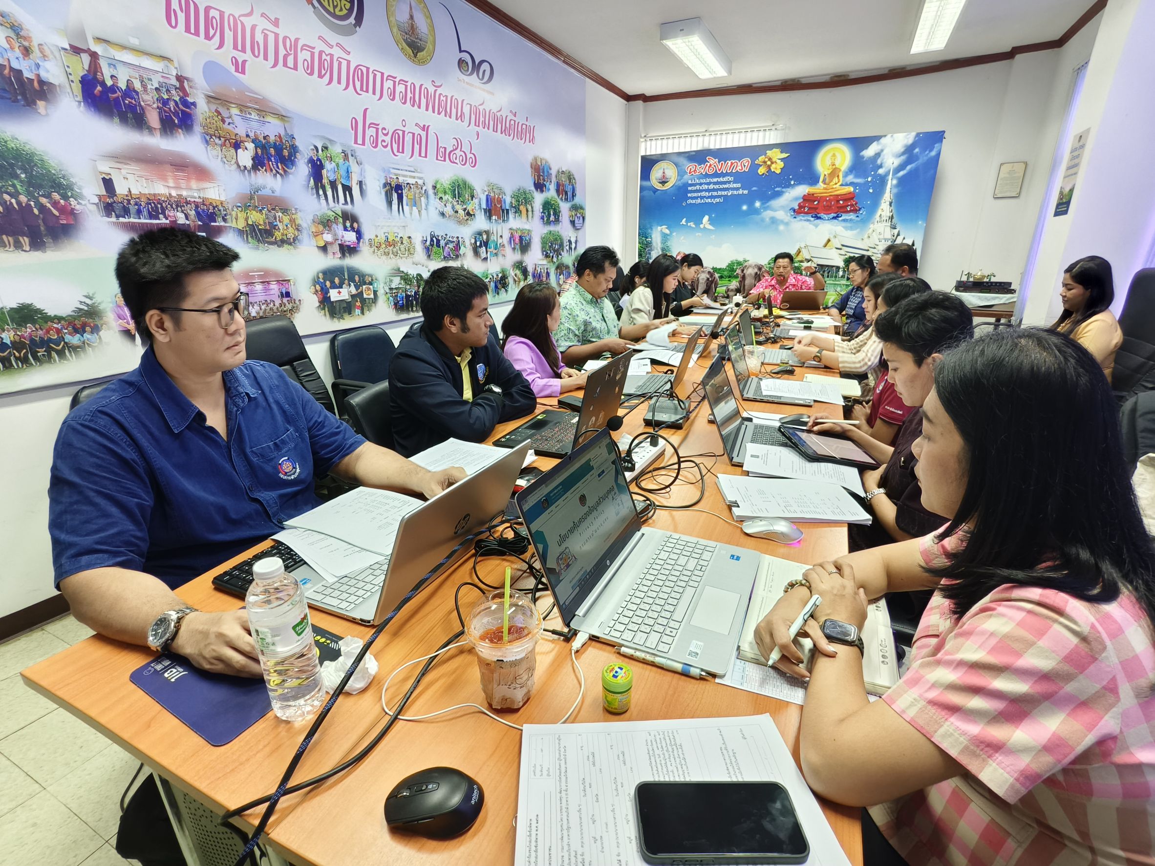 พช. ฉะเชิงเทรา ประชุมบริหารจัดการหนี้เกินกำหนดชำระกองทุนพัฒนาบทบาทสตรี